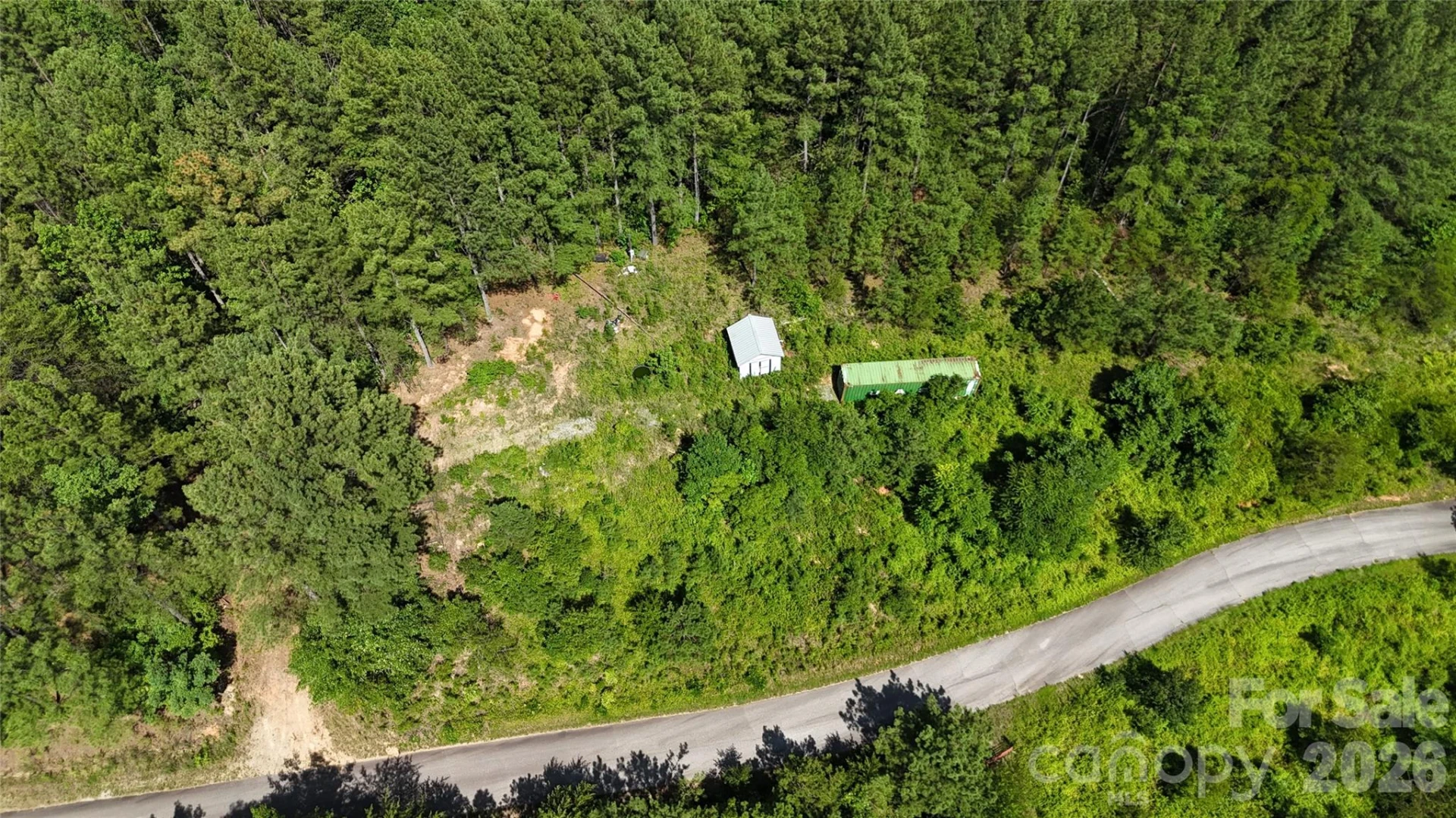 590 Gold Creek Point - Photo 2