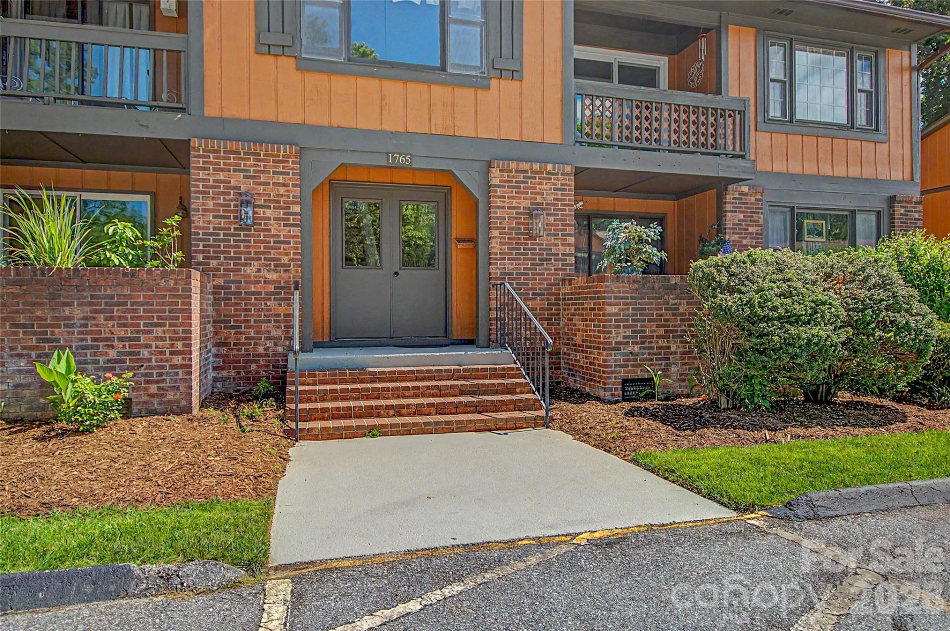 1765 Haywood Manor Road #D - Photo 2