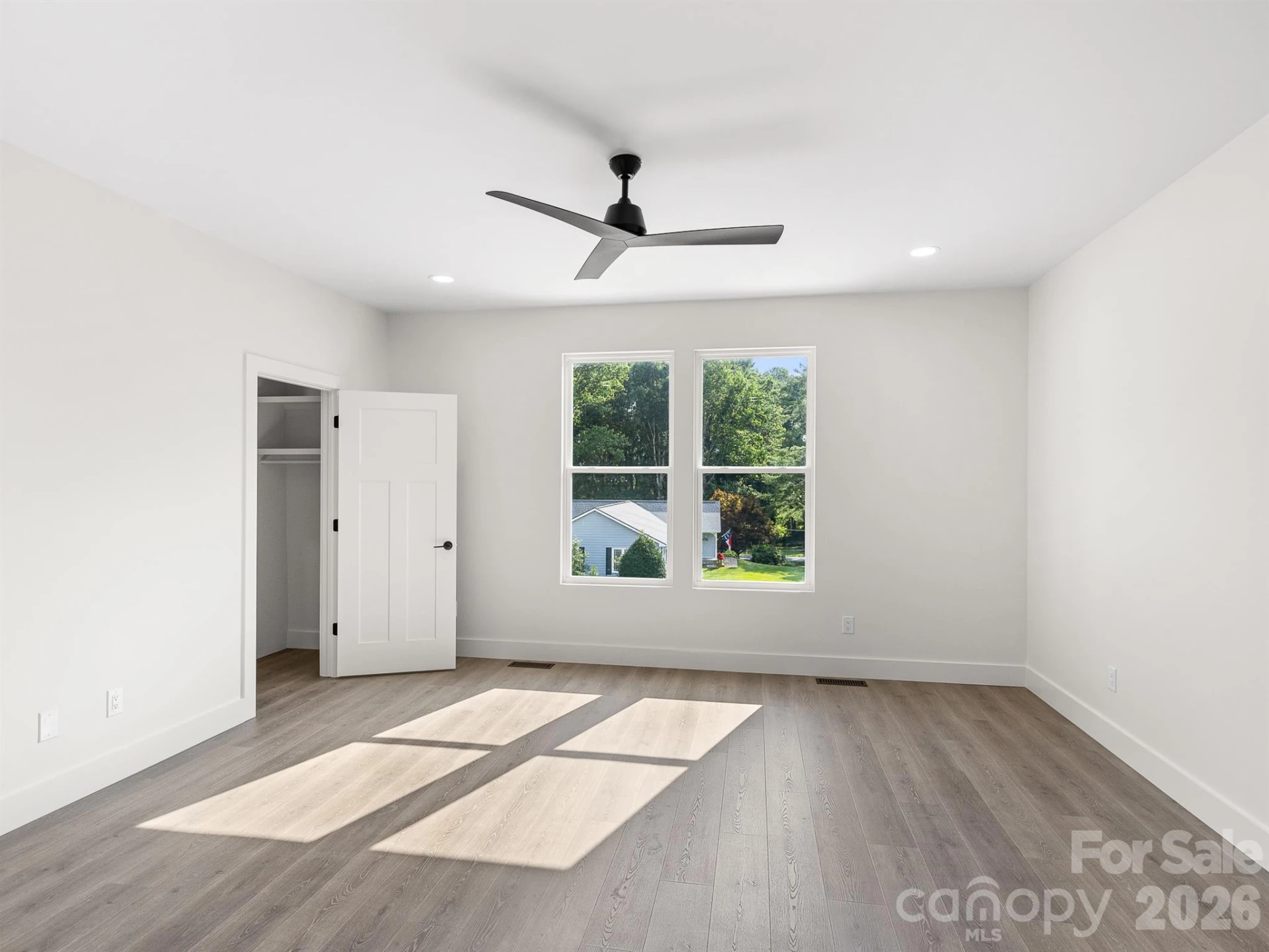27 Klimovych Road - Photo 17