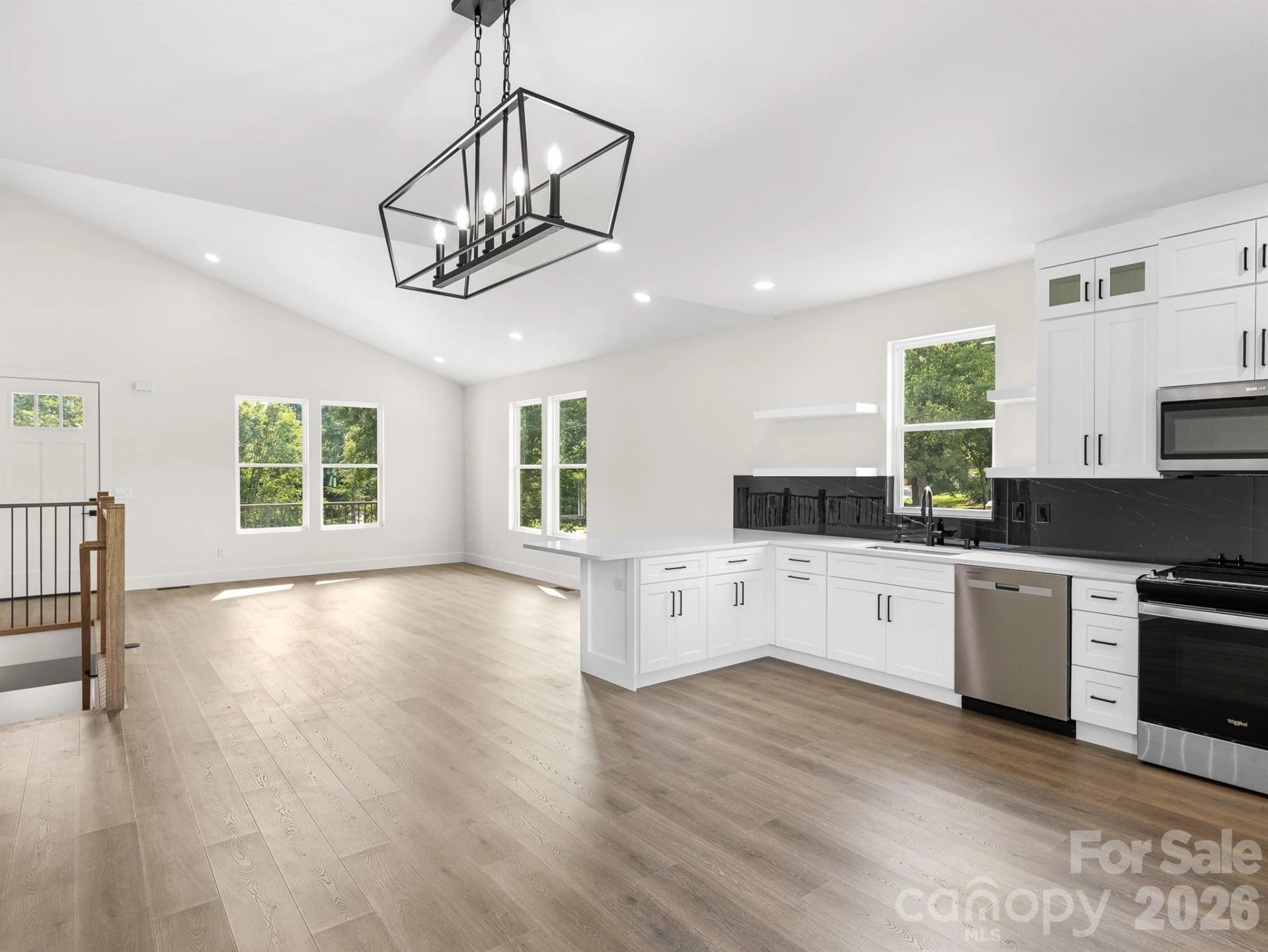 27 Klimovych Road - Photo 15