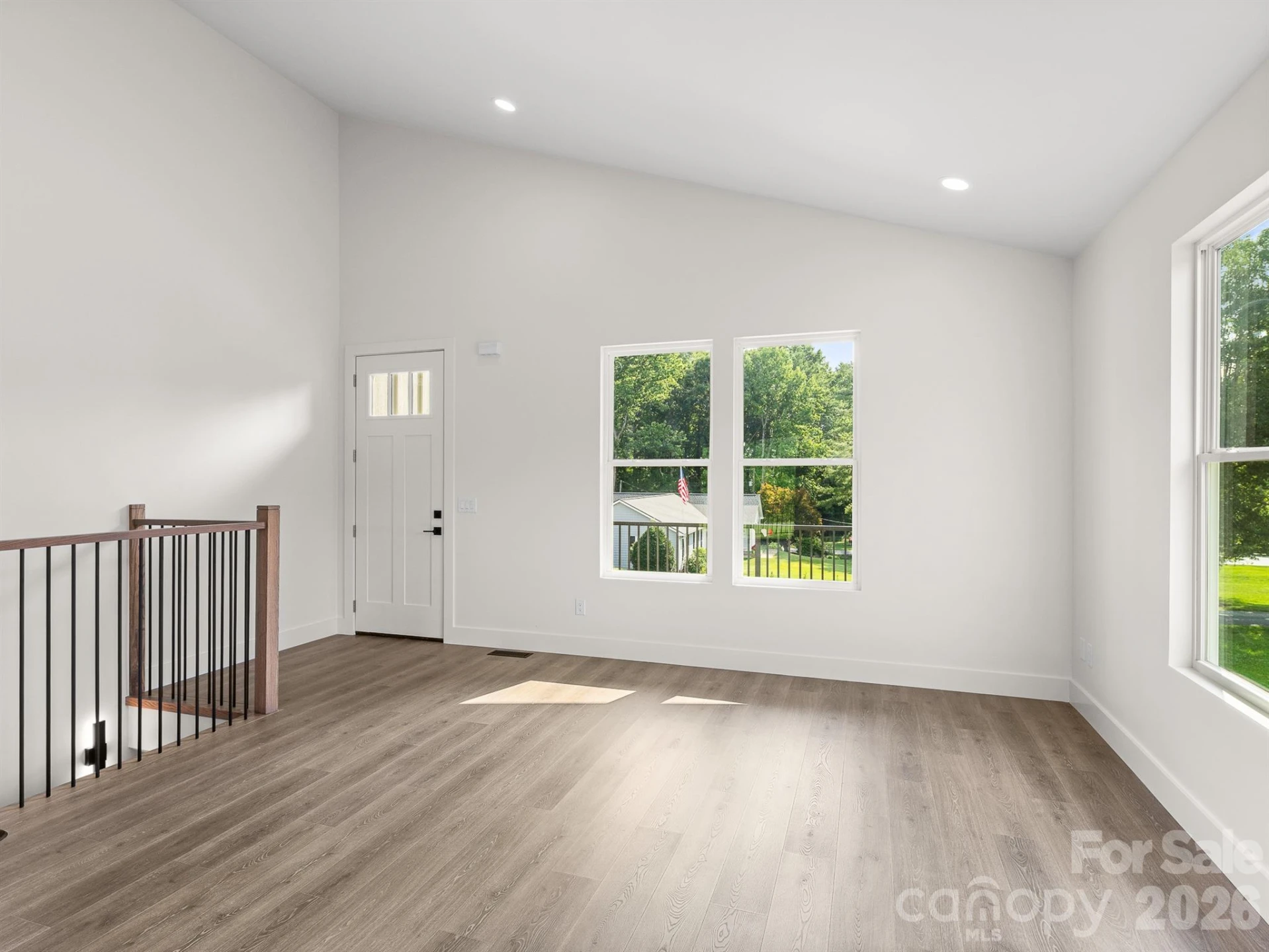 27 Klimovych Road - Photo 11