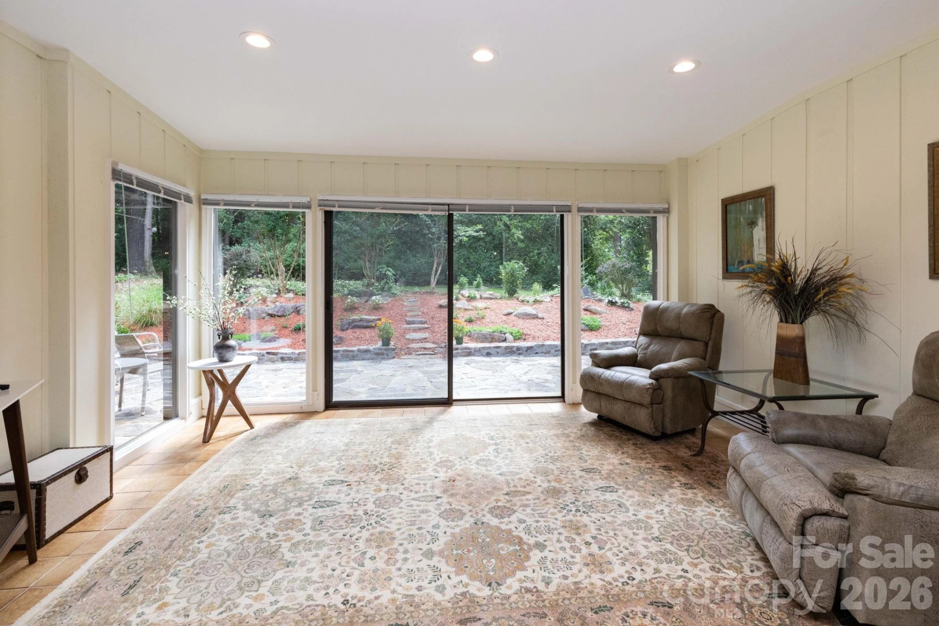 301 Crowfields Drive - Photo 2