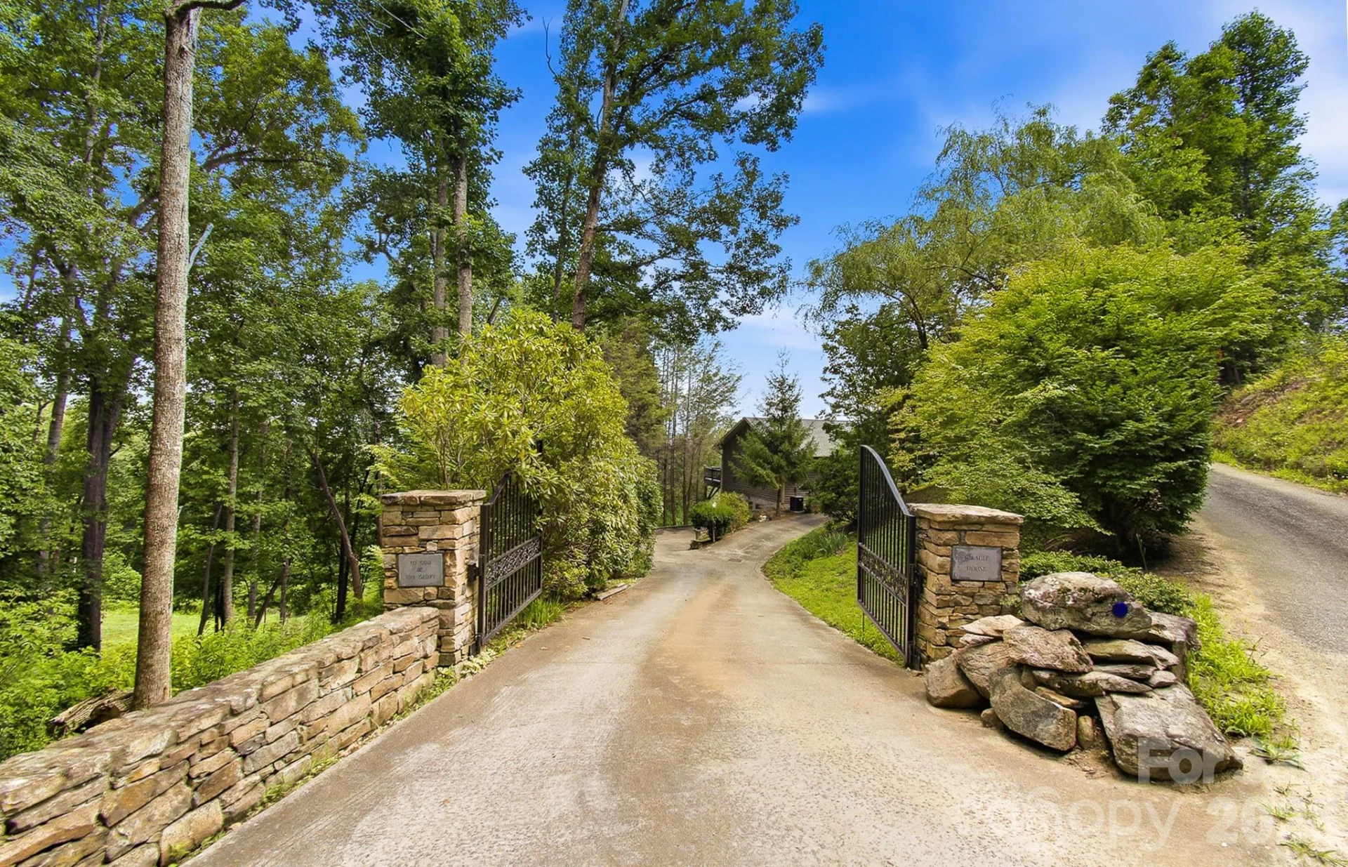 112 Windy Gap Road - Photo 5