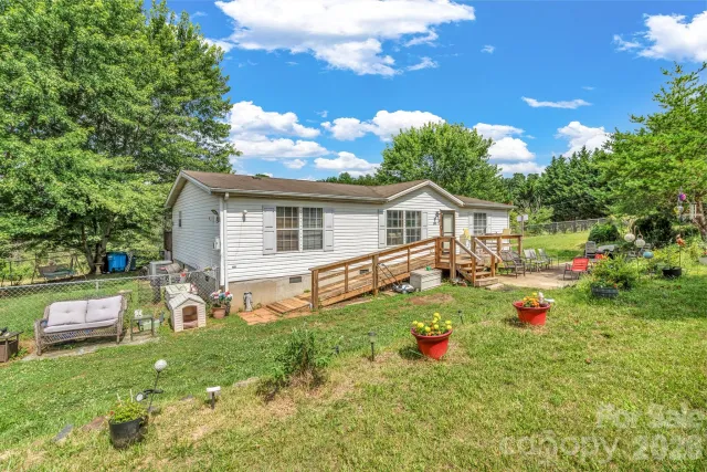 147 High Valley Estates Drive, Alexander, NC, 28701
