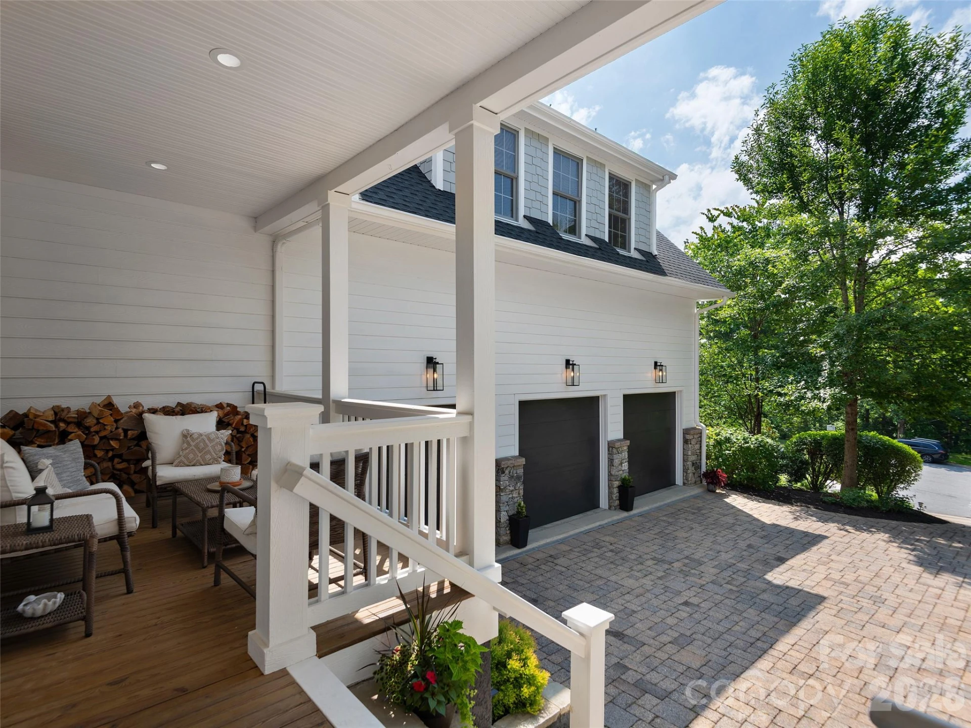 1910 Bearberry Lane - Photo 3