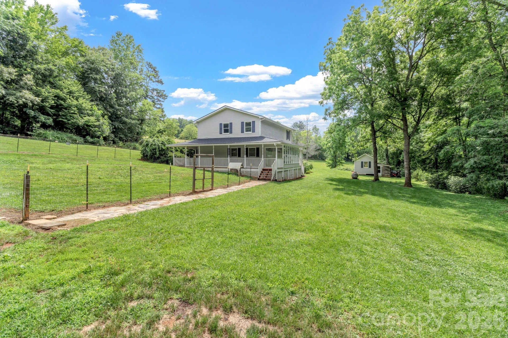 11 Aquarian Way - Photo 3
