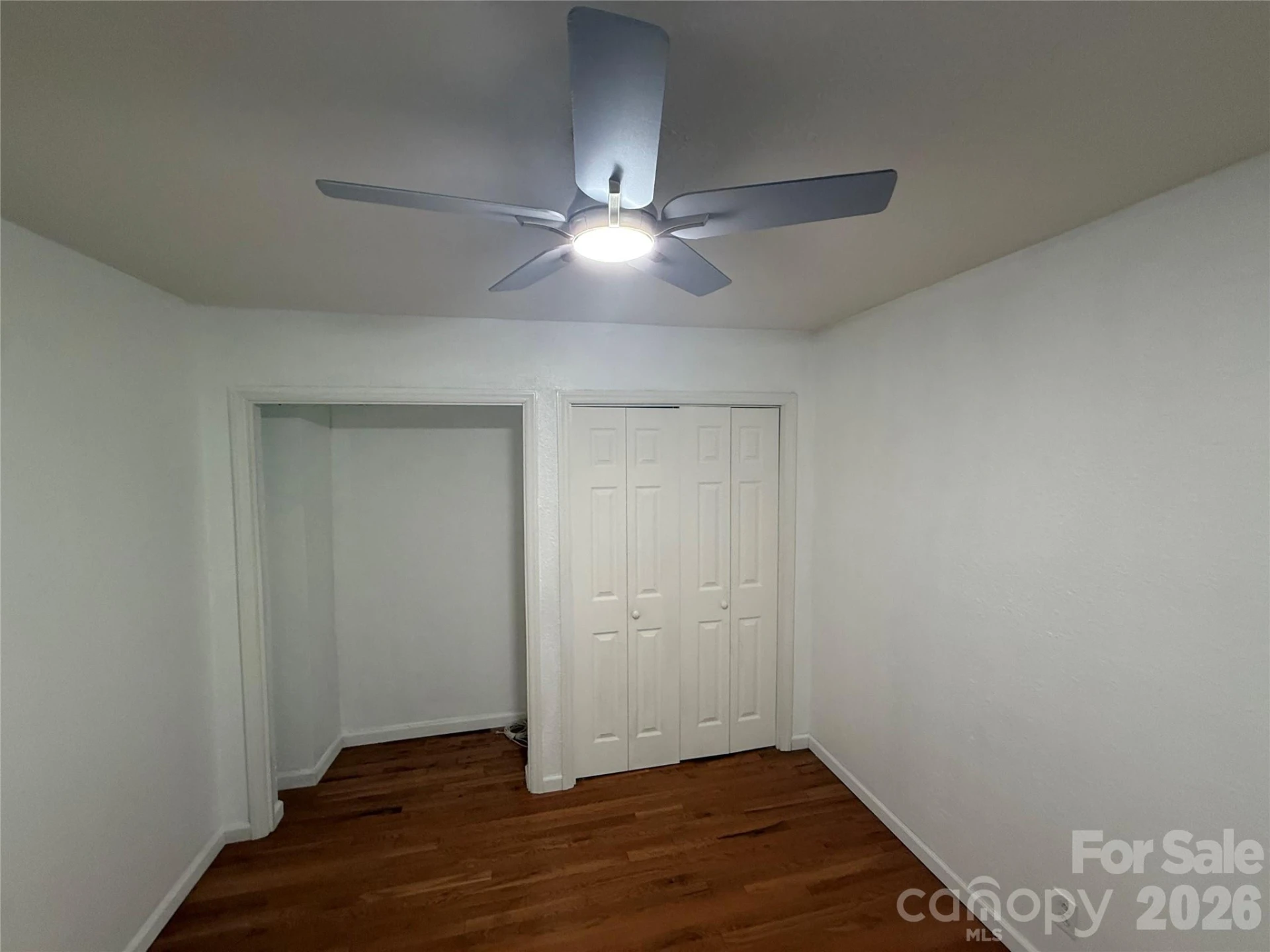 11 Aquarian Way - Photo 32