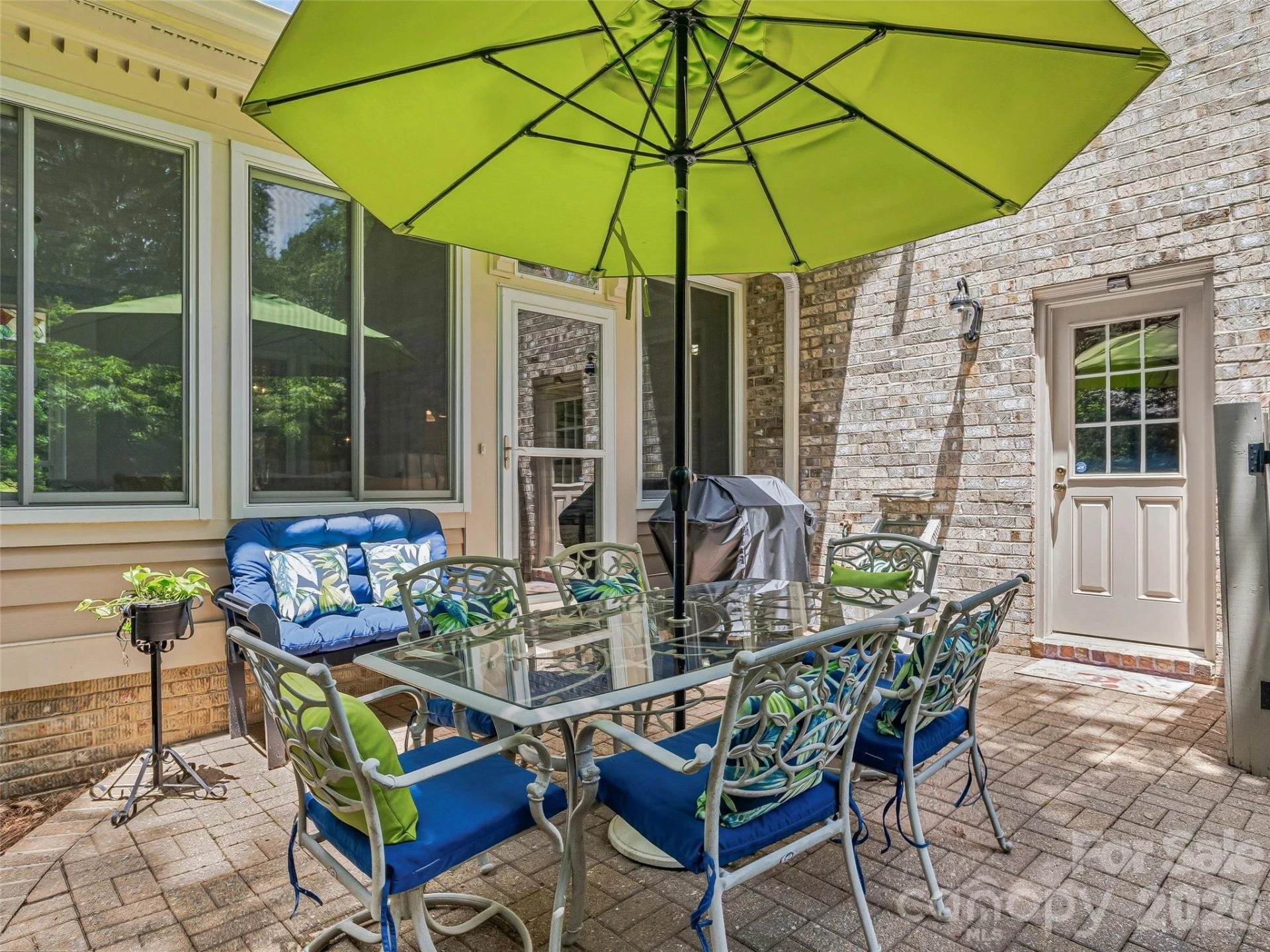 1005 Windsor Drive - Photo 36
