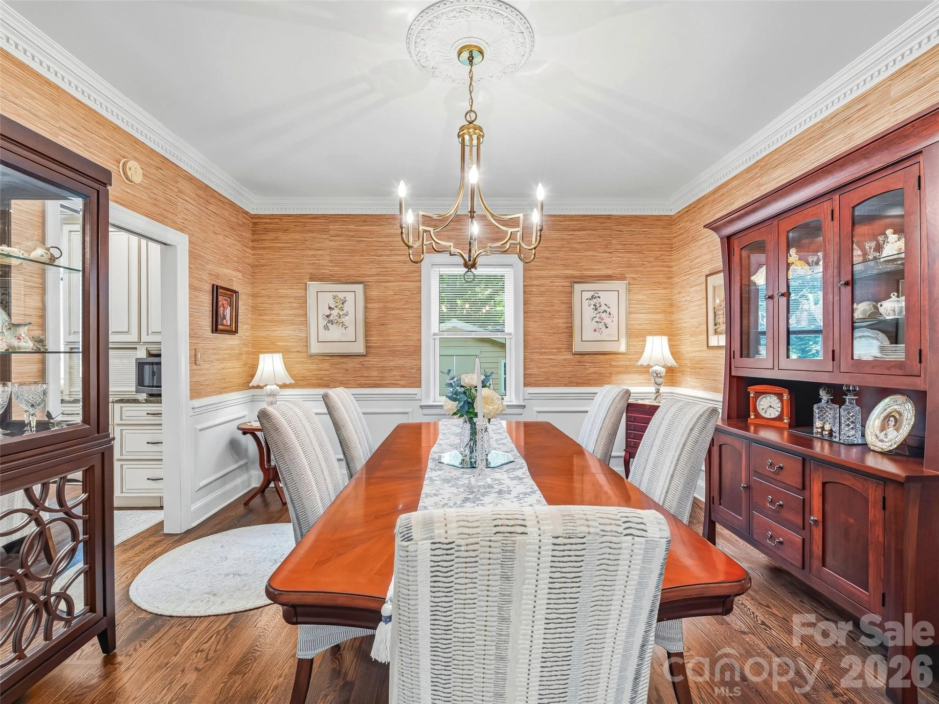 1005 Windsor Drive - Photo 10