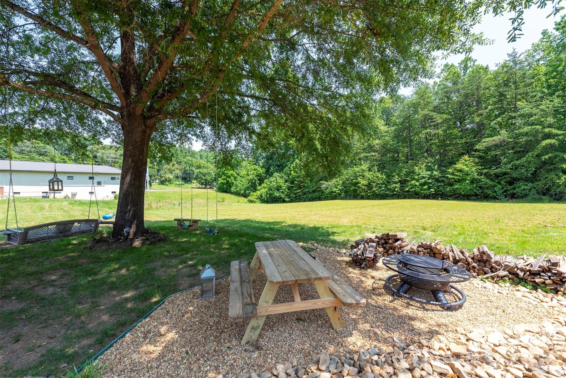 65 Walnut Street - Photo 33