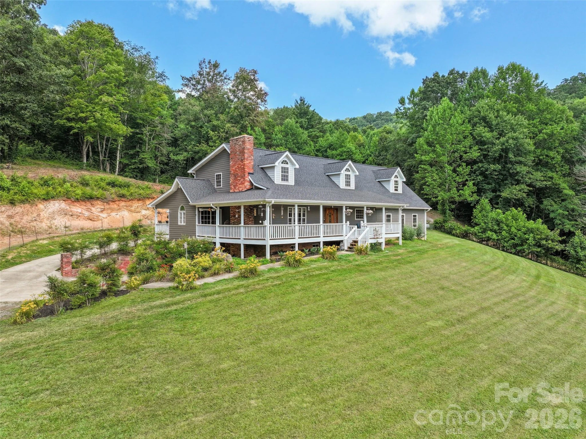 81 Aldens Way - Photo 2