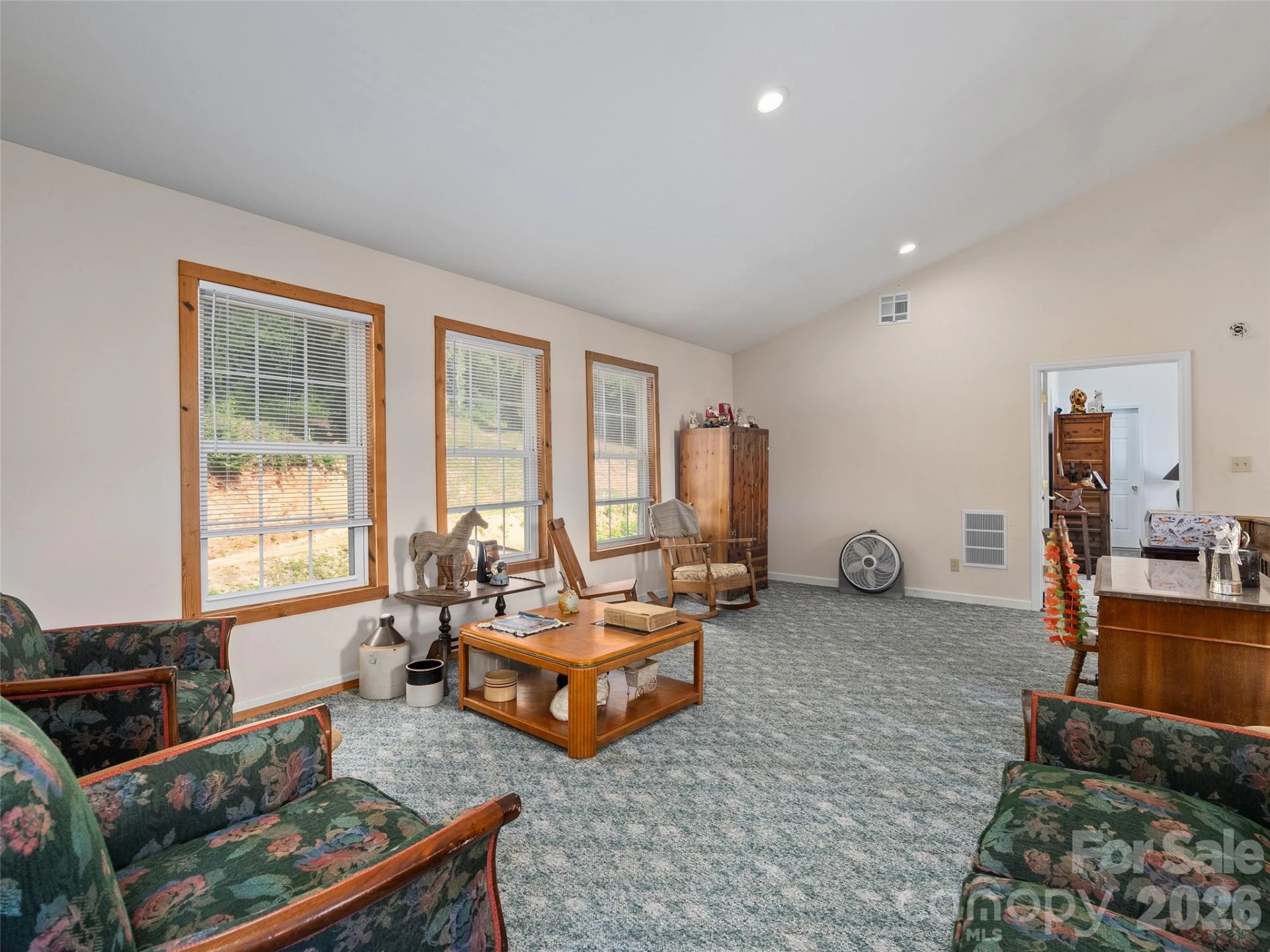 81 Aldens Way - Photo 28