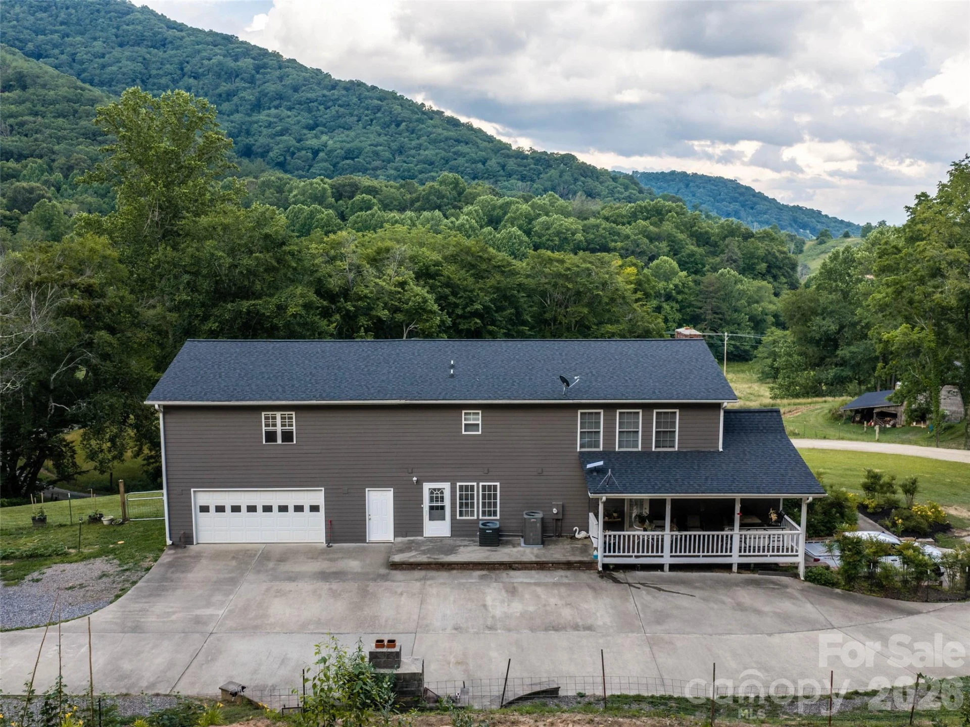 81 Aldens Way - Photo 48