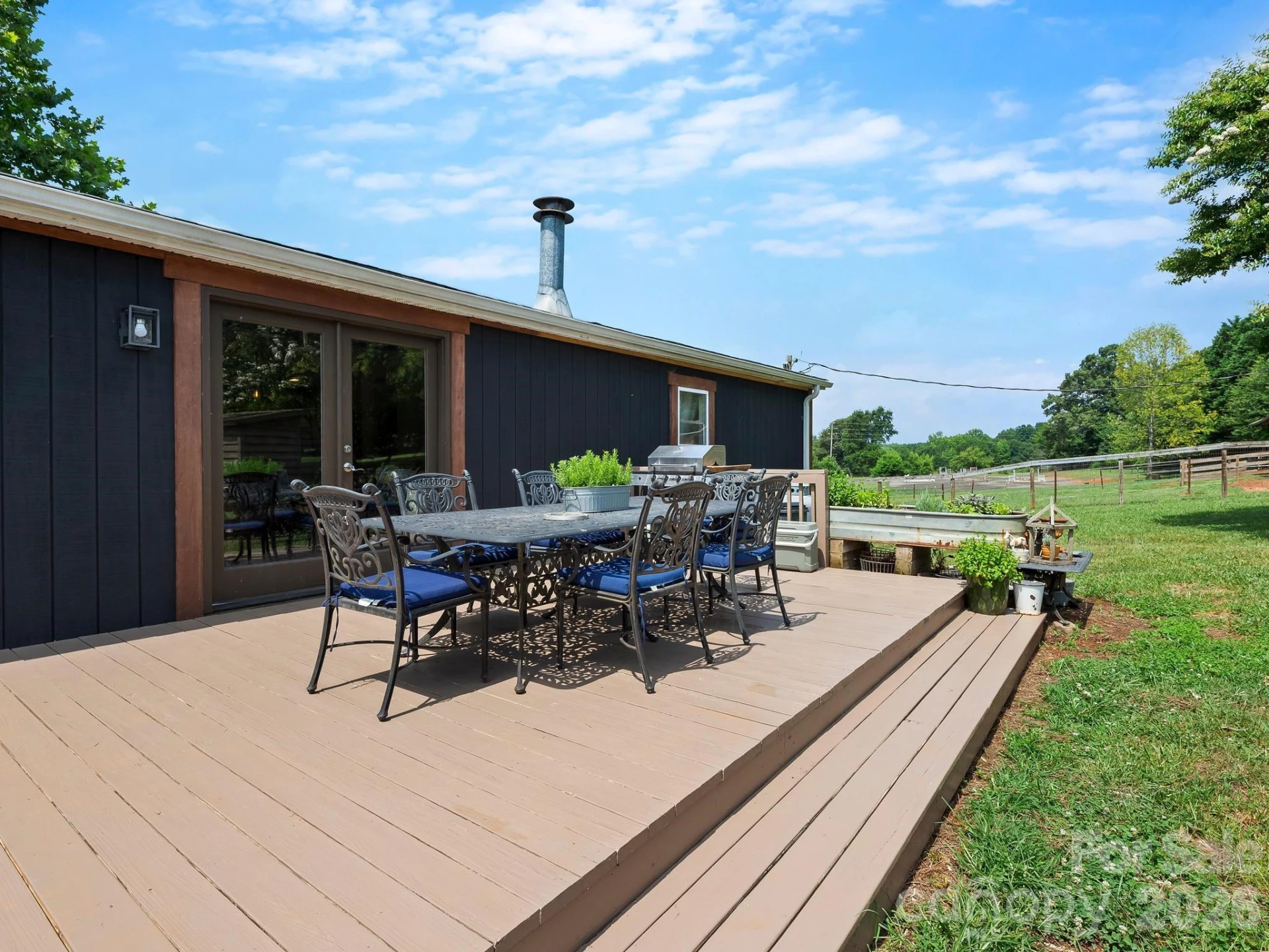 1541 Sandy Springs Road - Photo 24