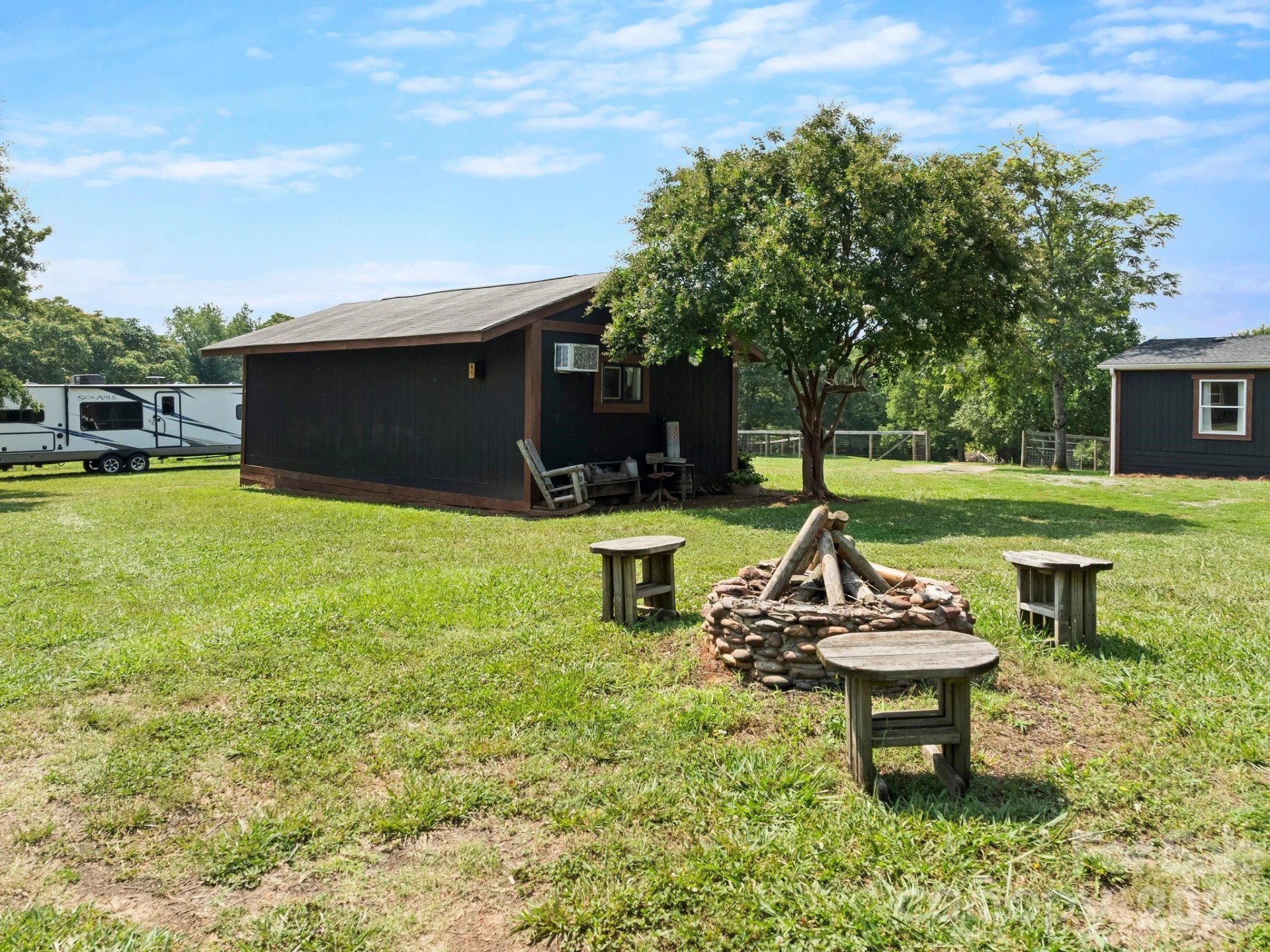 1541 Sandy Springs Road - Photo 42