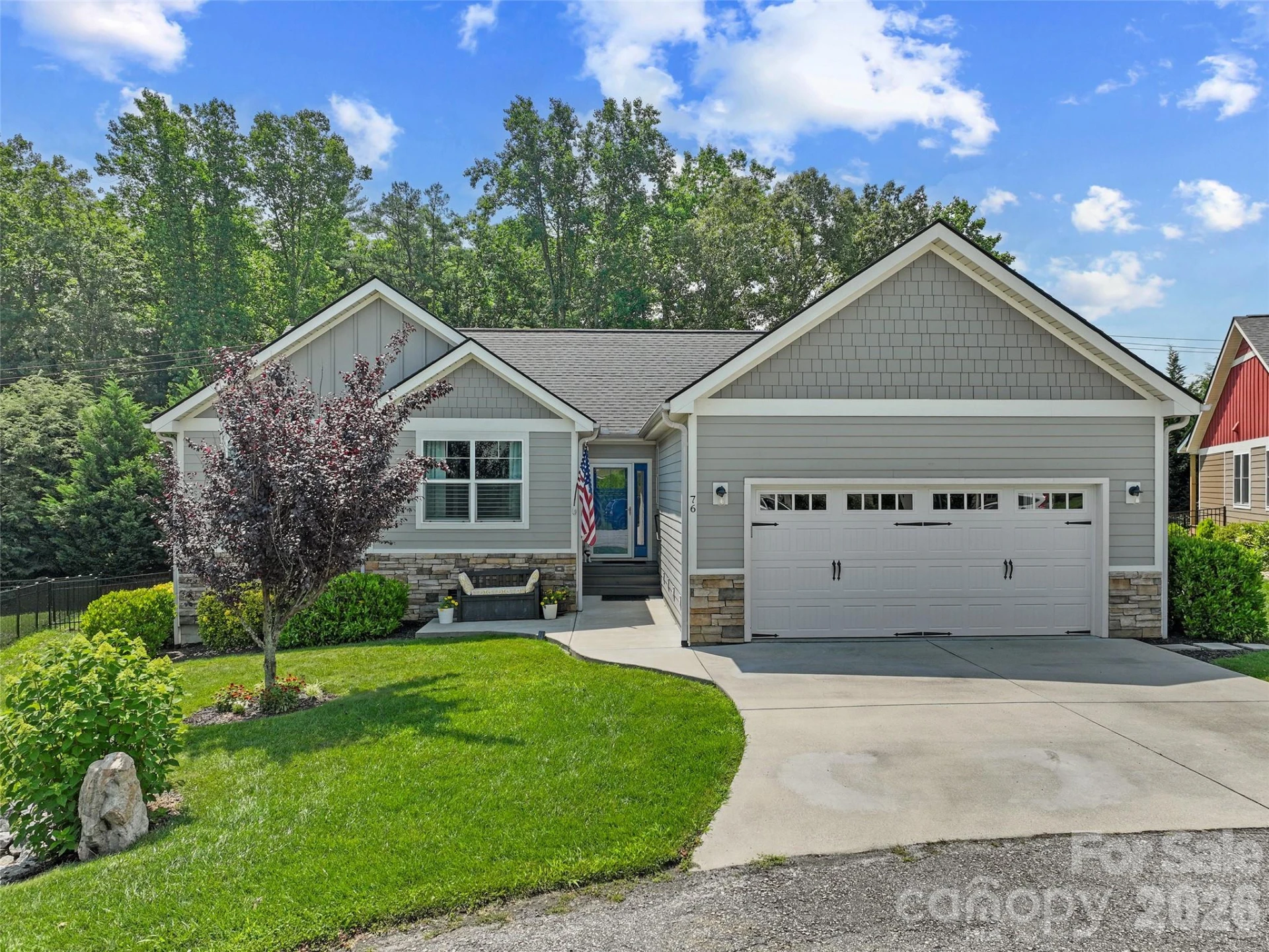 76 S Anvil Avenue - Photo 2