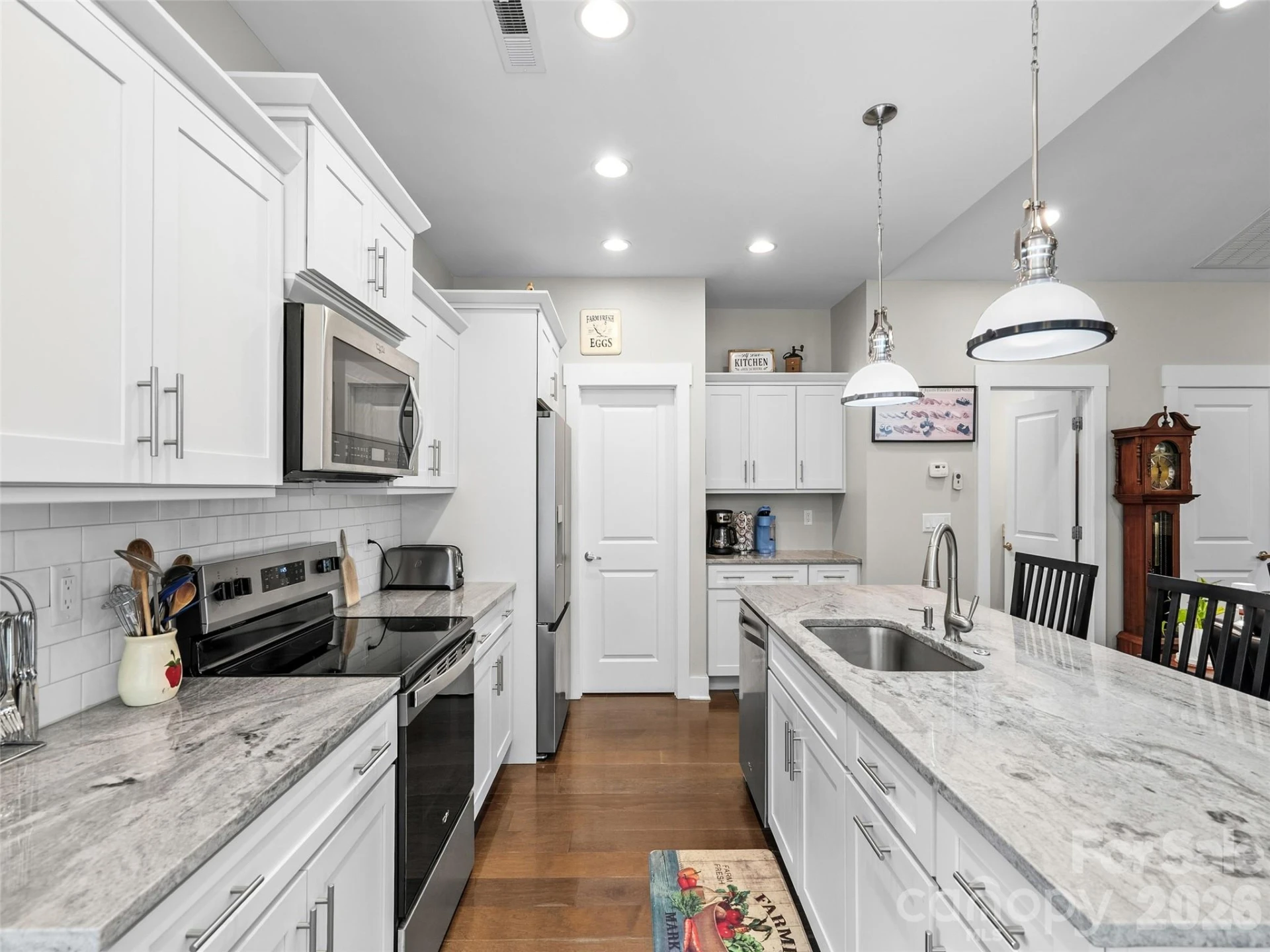 76 S Anvil Avenue - Photo 11