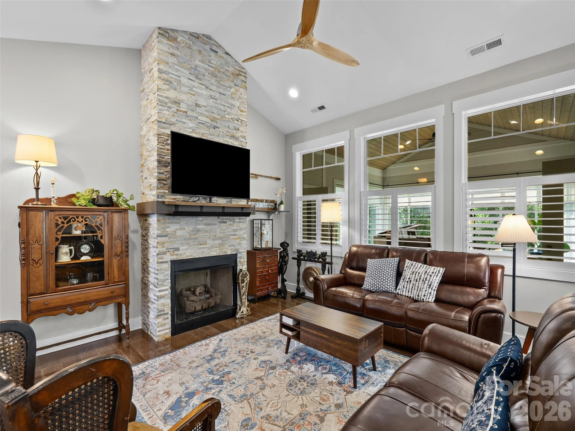 76 S Anvil Avenue - Photo 3