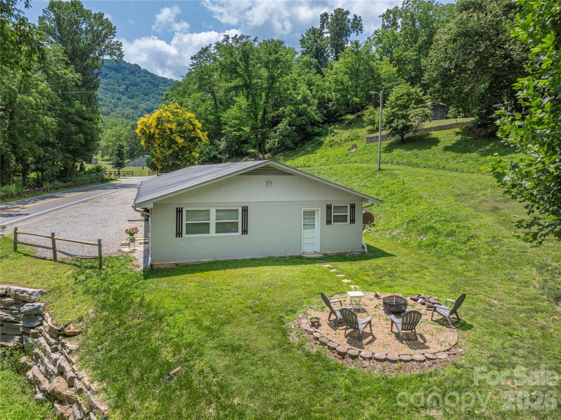 702 Love Joy Road - Photo 33