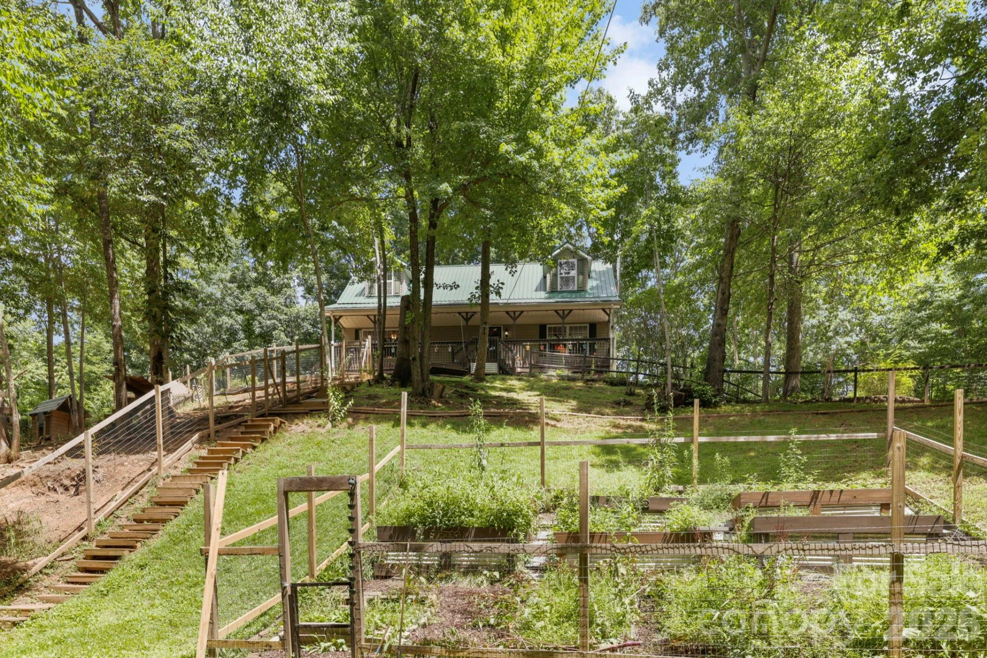 46 Michele Lane - Photo 2