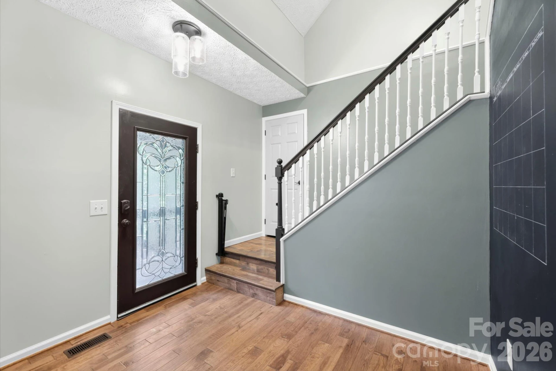 46 Michele Lane - Photo 8