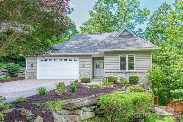 299 Carriage Summitt Way