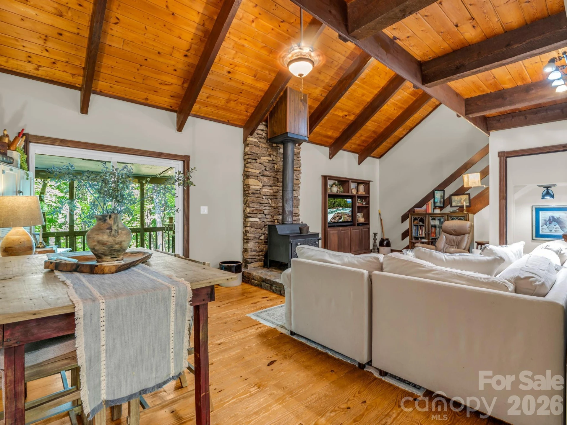 2760 Ugugu Drive - Photo 3