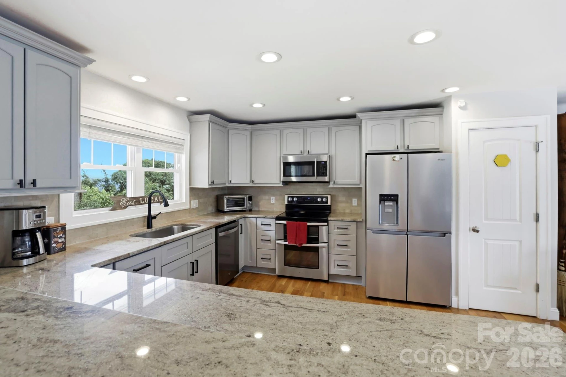 26 Crestwood Drive - Photo 13