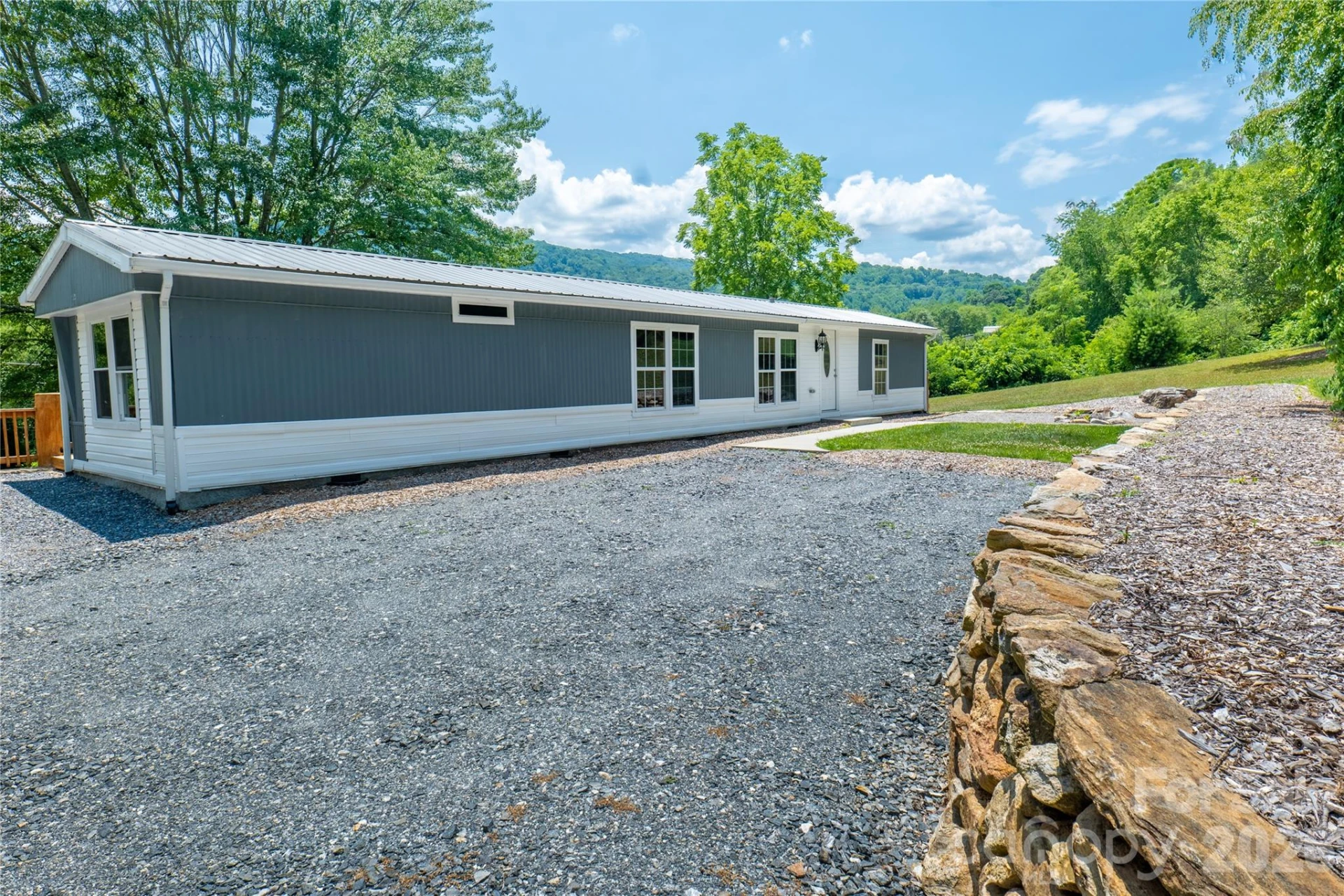 203 Justice Drive - Photo 32