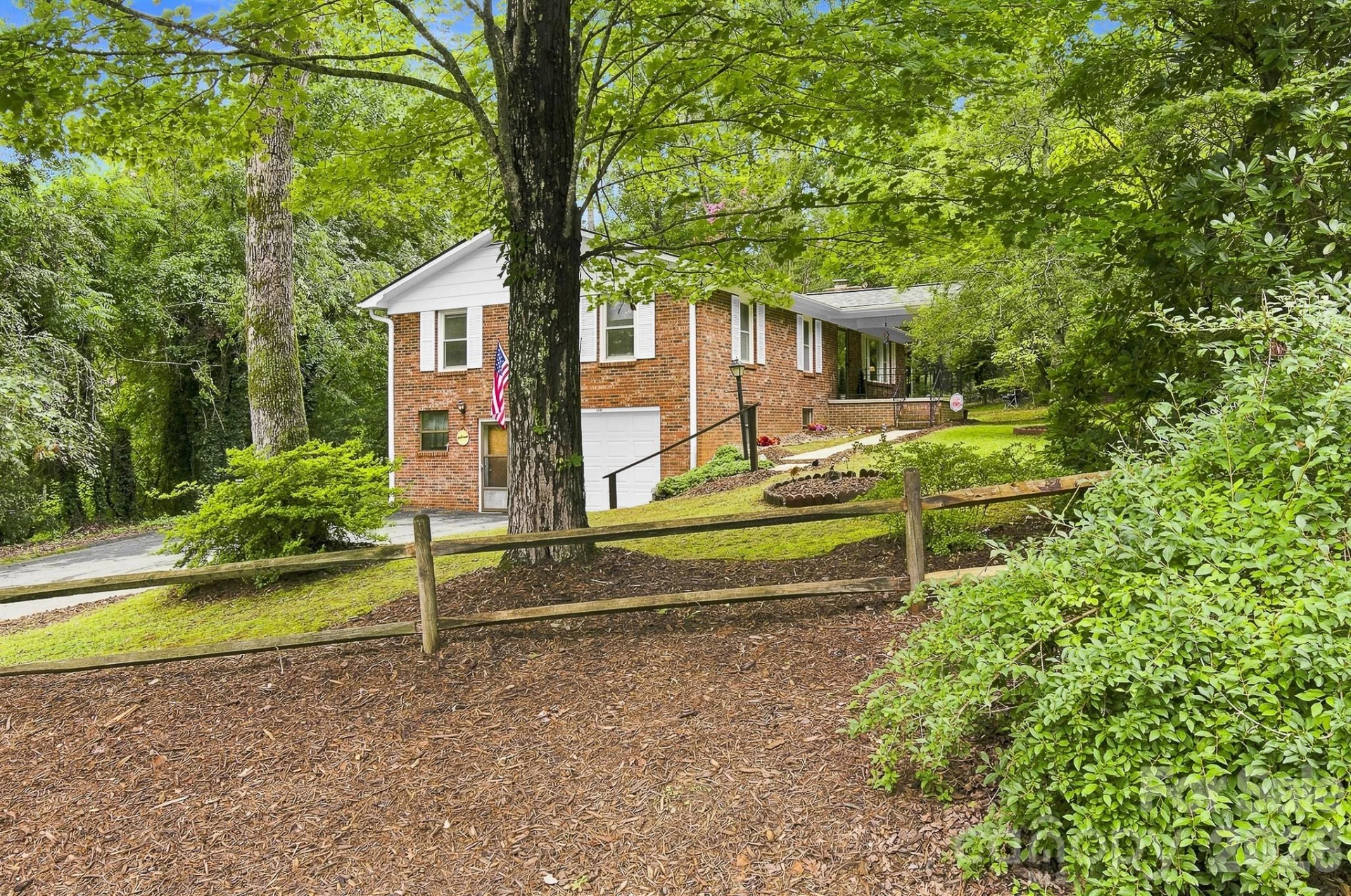 108 Arthur Lane - Photo 3