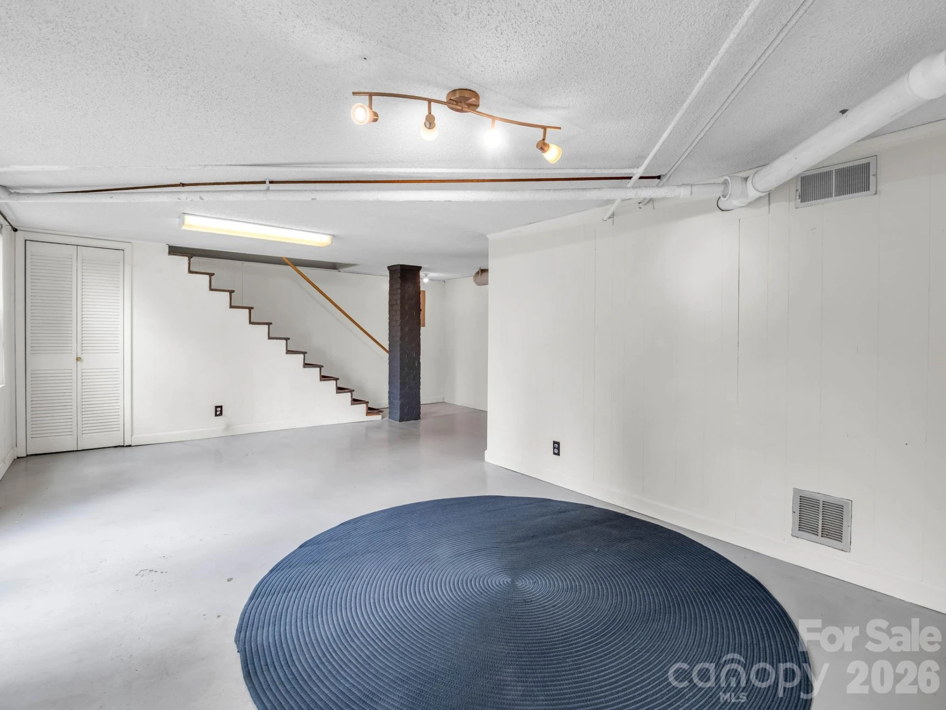 555 State Street - Photo 34