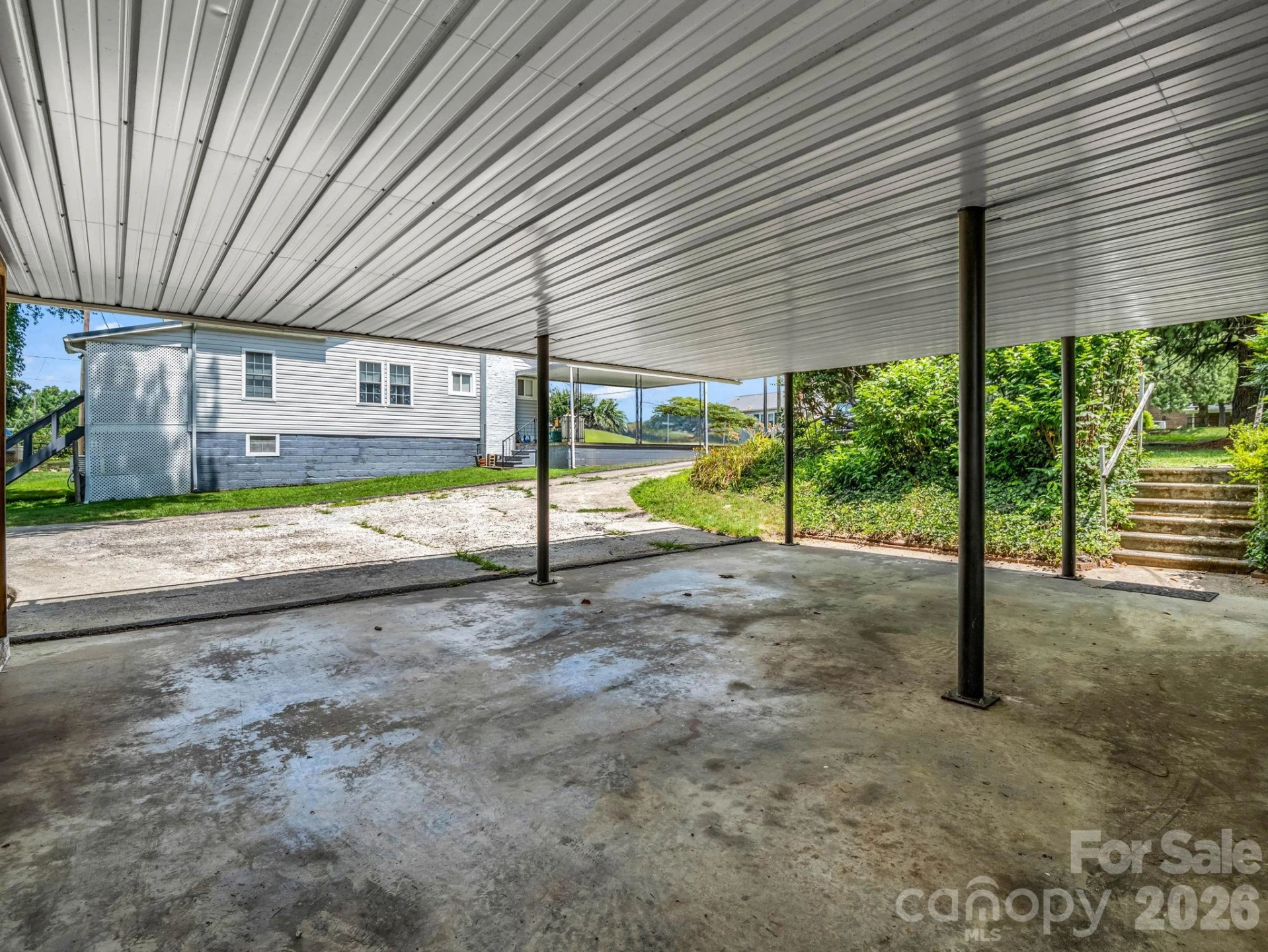 555 State Street - Photo 8