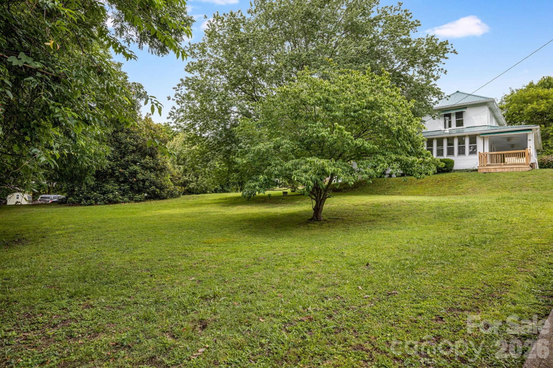 82 Hill Street - Photo 3