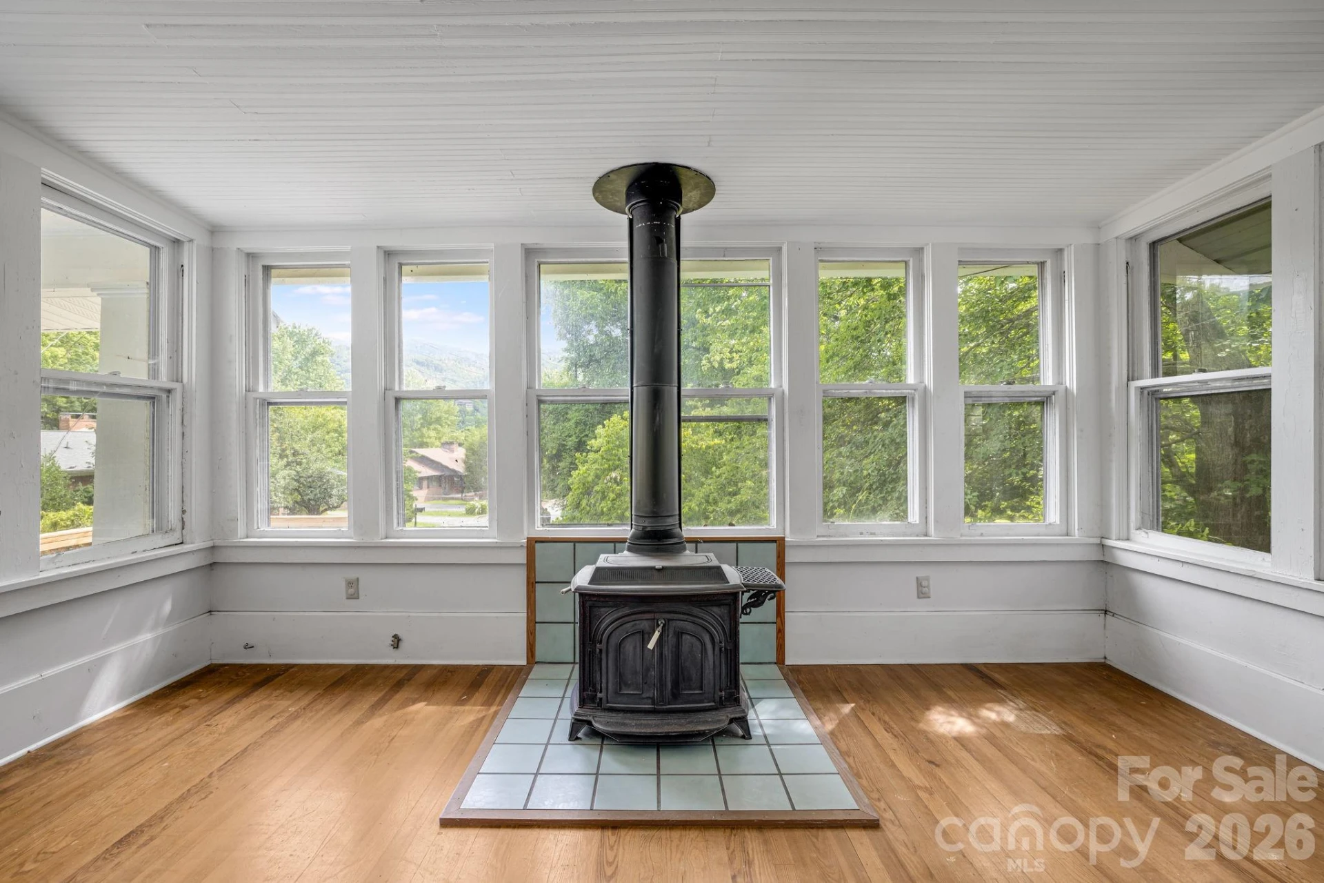 82 Hill Street - Photo 9