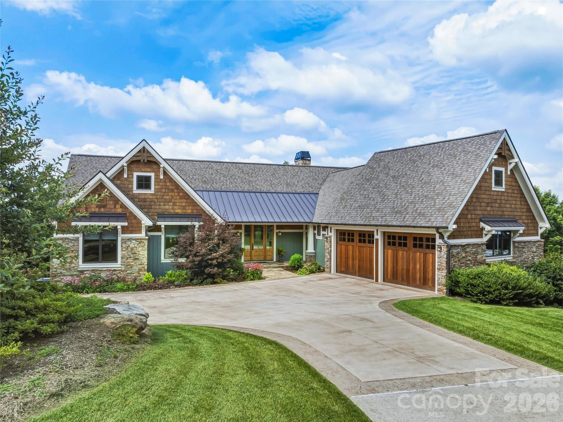 266 Stratford Road - Photo 2