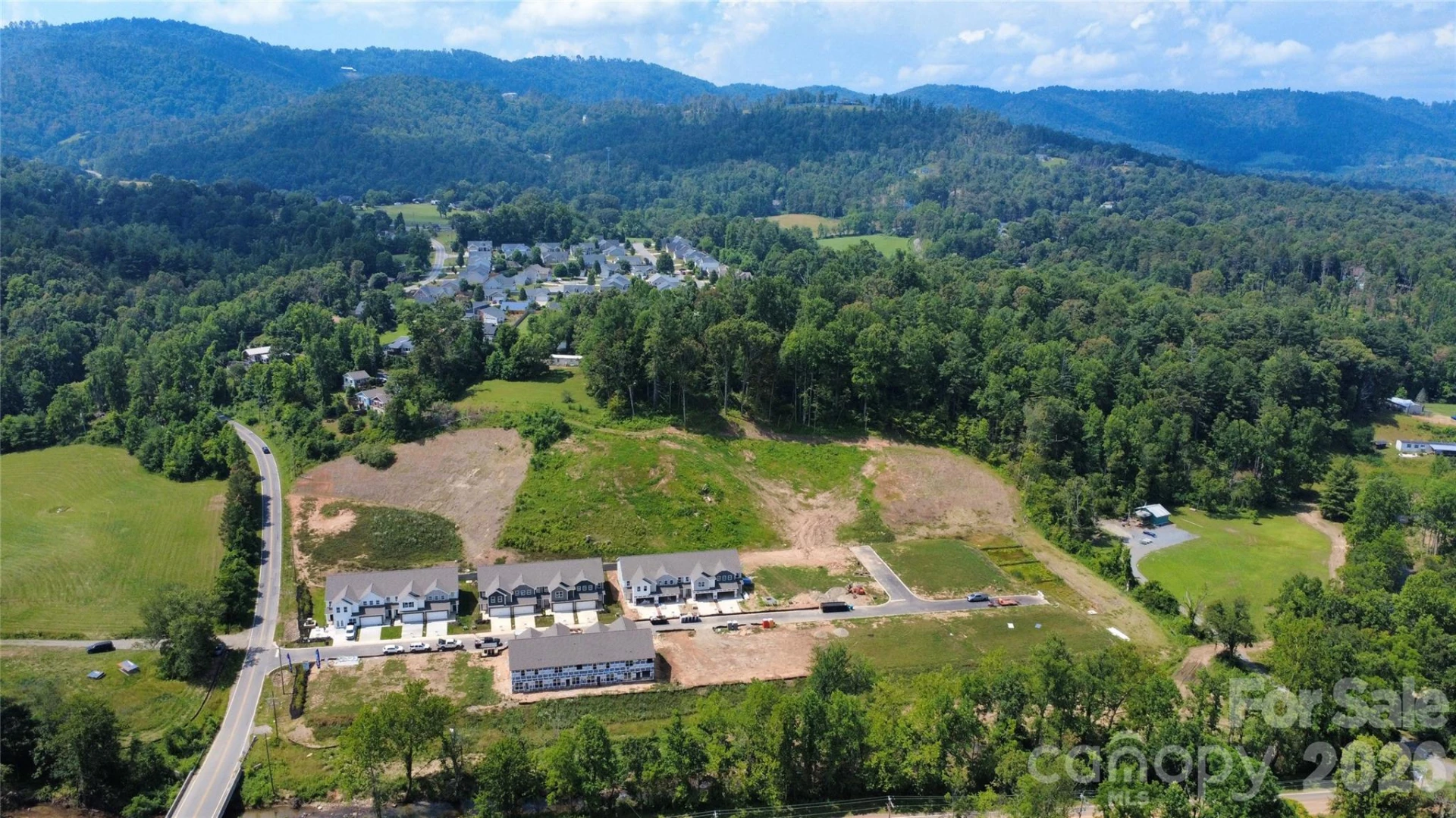 204 Driscoll Way - Photo 2