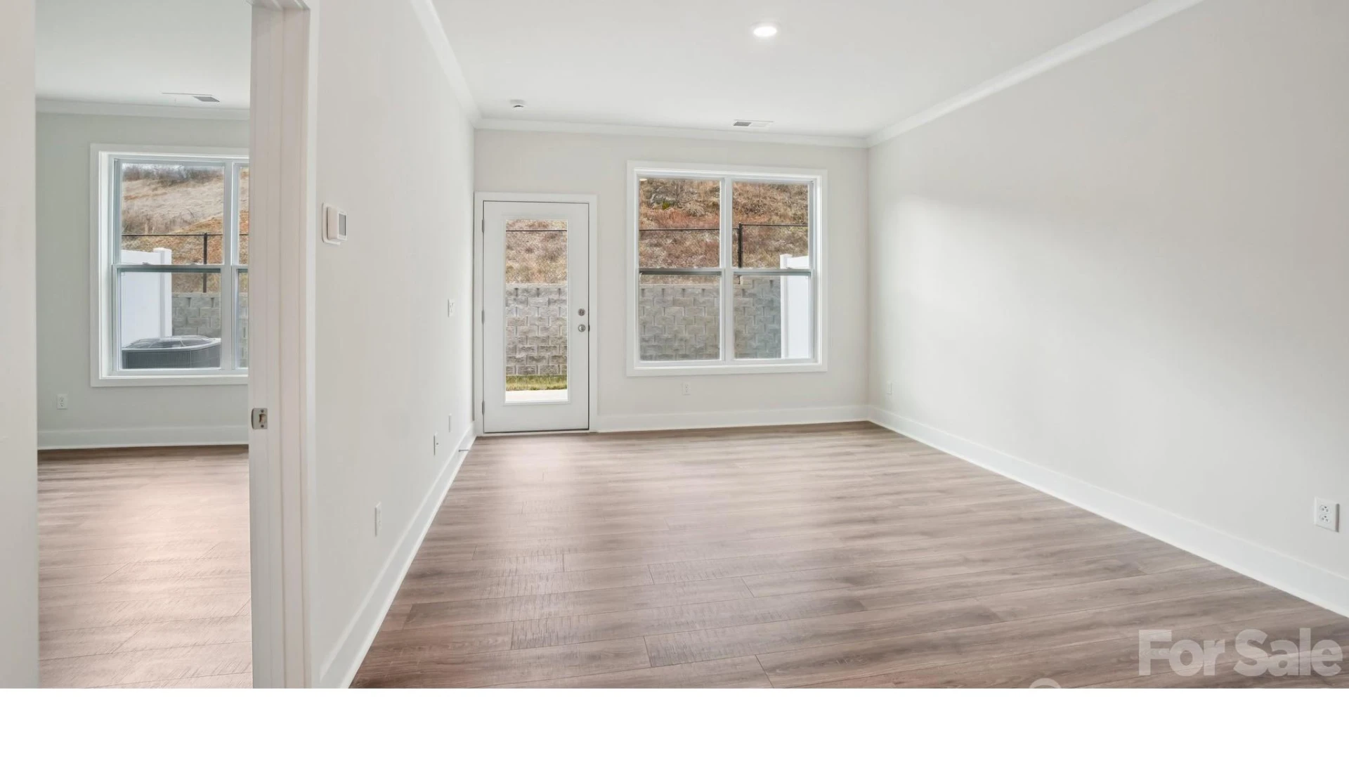 204 Driscoll Way - Photo 8