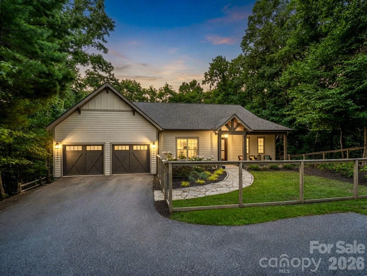 122 Cisco Road - Photo 2