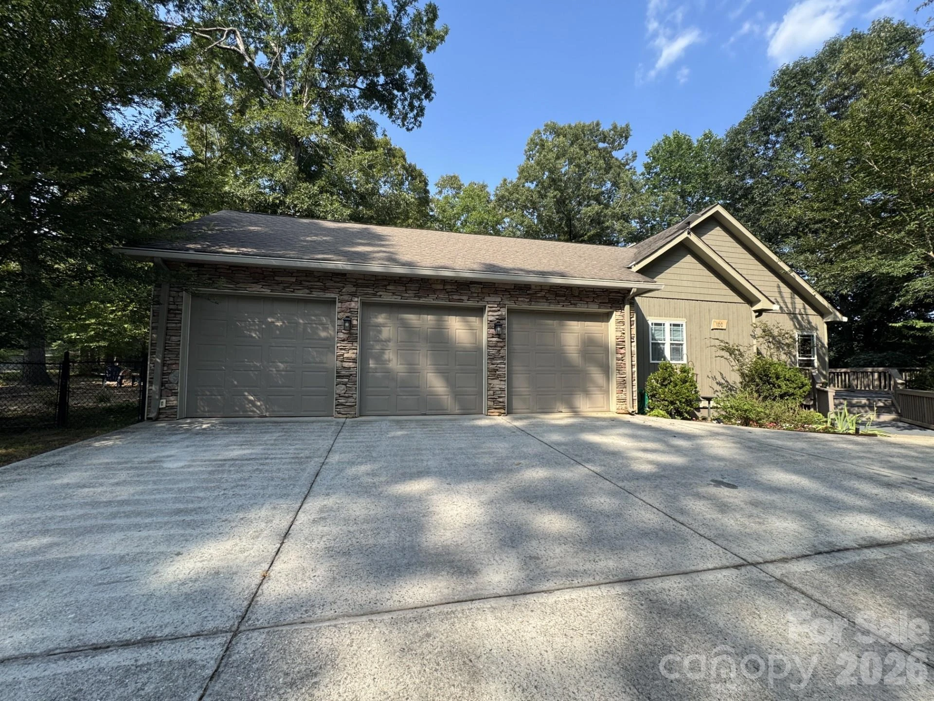 100 Hannah Drive - Photo 7