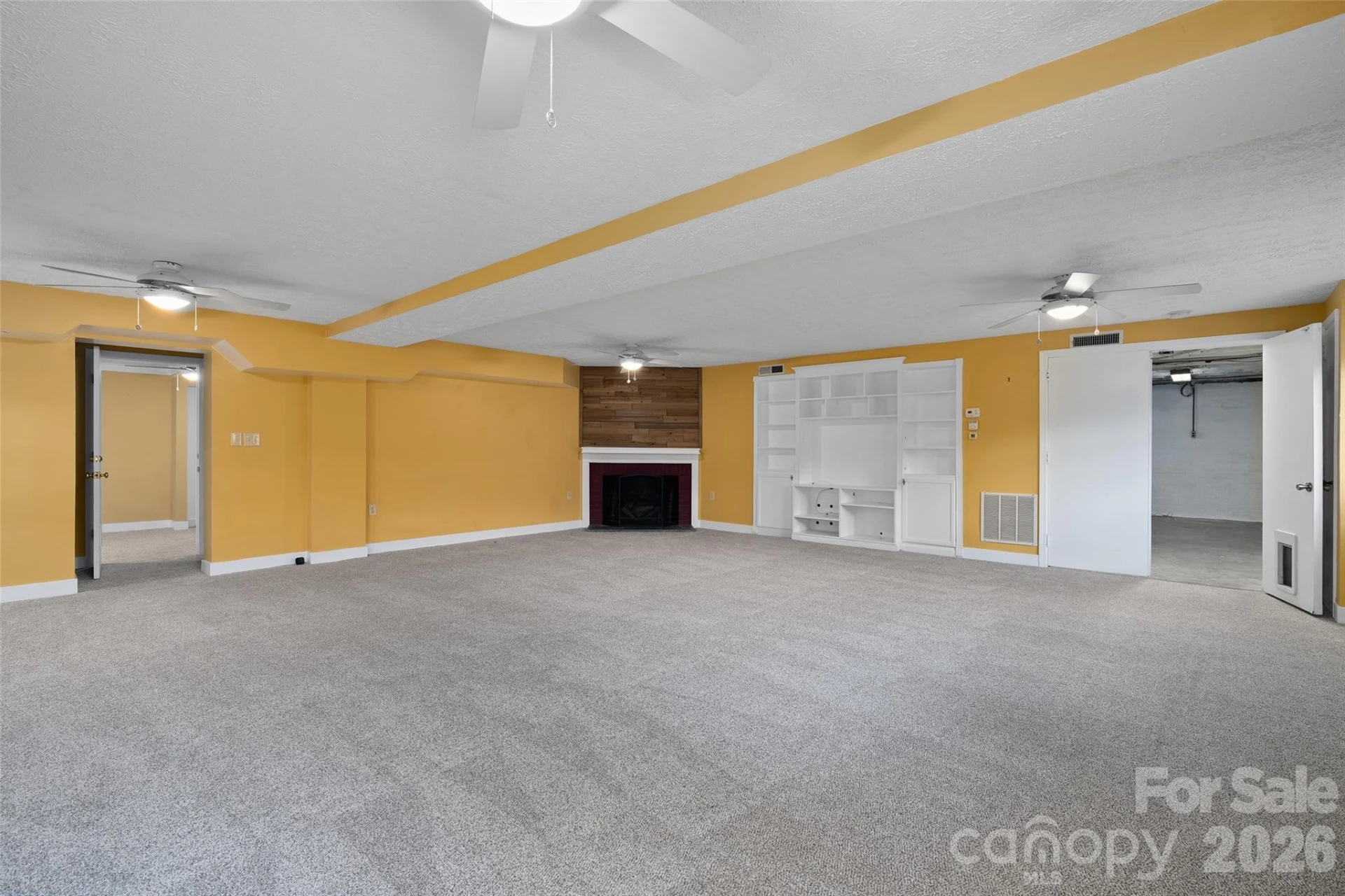 142 Country Club Drive - Photo 27