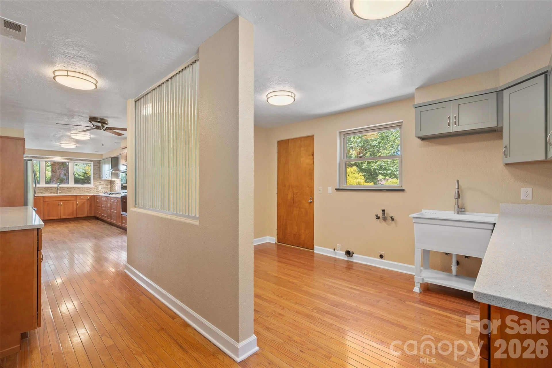142 Country Club Drive - Photo 31