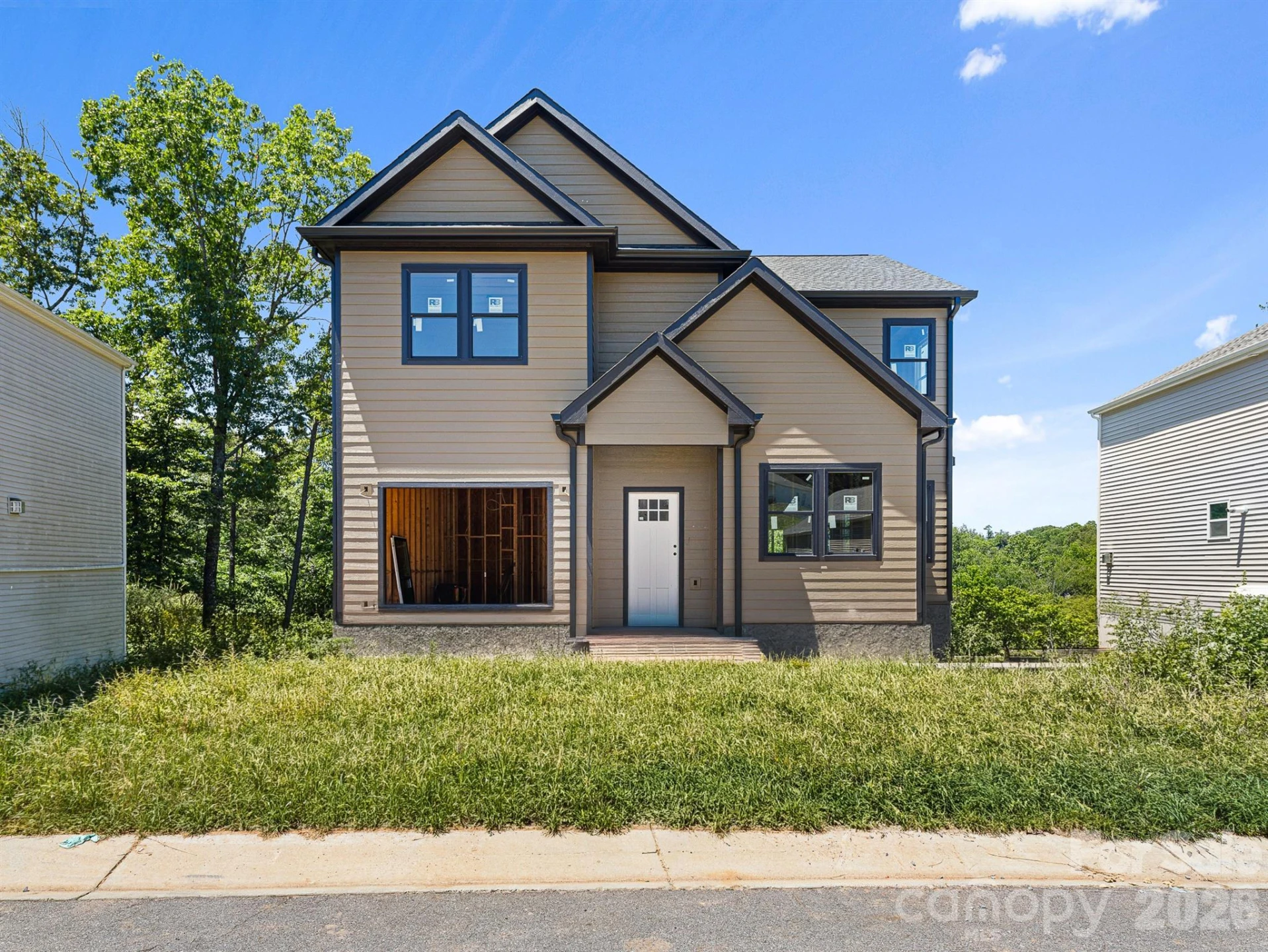 914 Newport Court