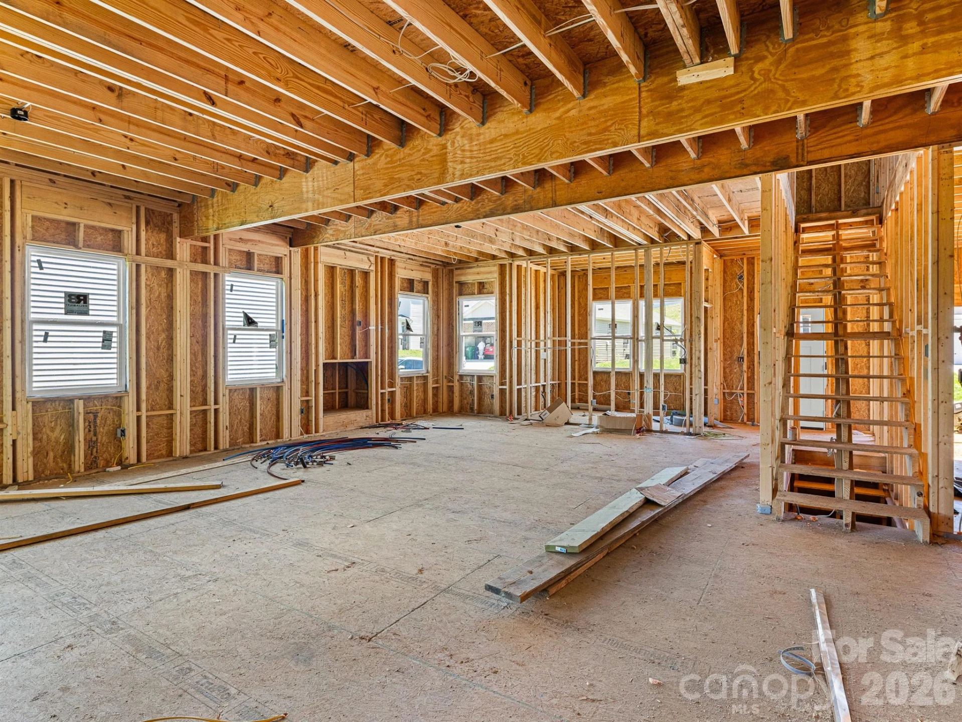 914 Newport Court - Photo 13