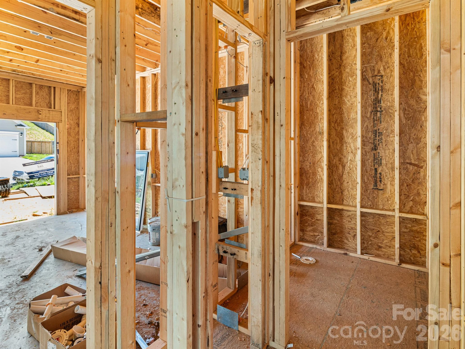914 Newport Court - Photo 21