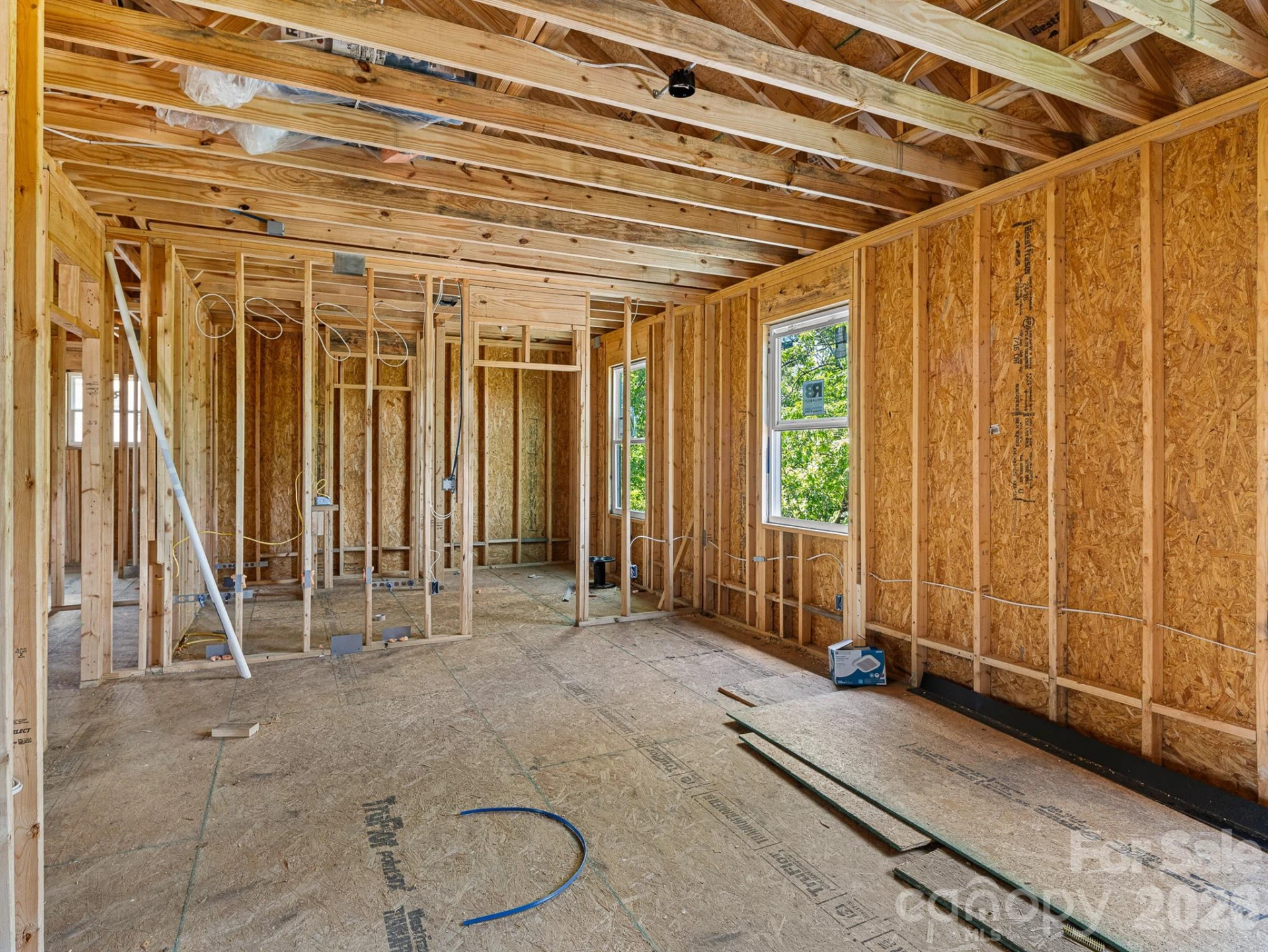 914 Newport Court - Photo 24