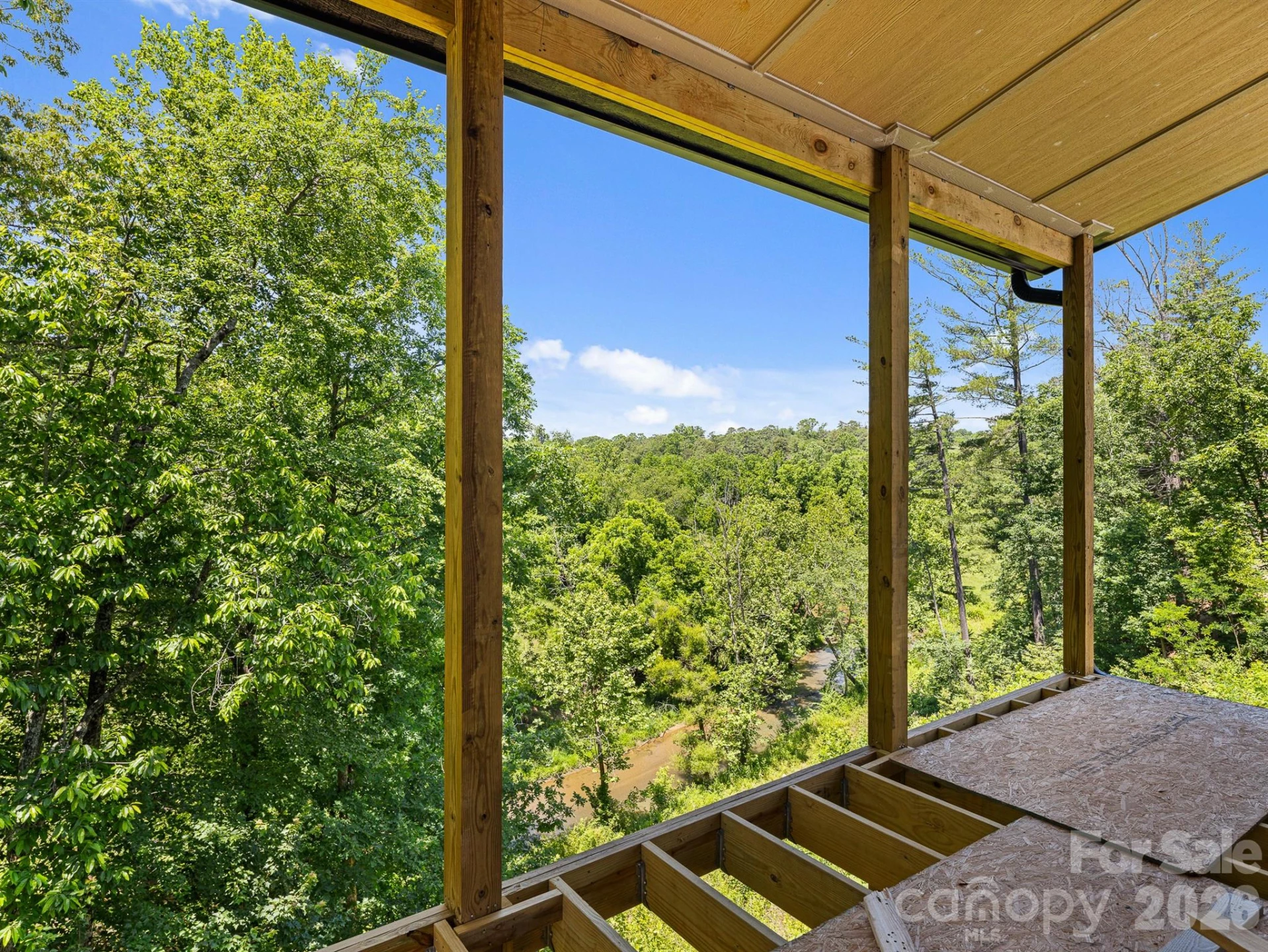 914 Newport Court - Photo 40