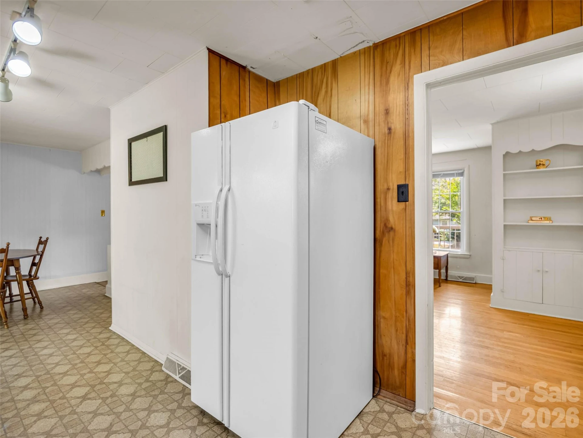 215 Varden Place - Photo 18