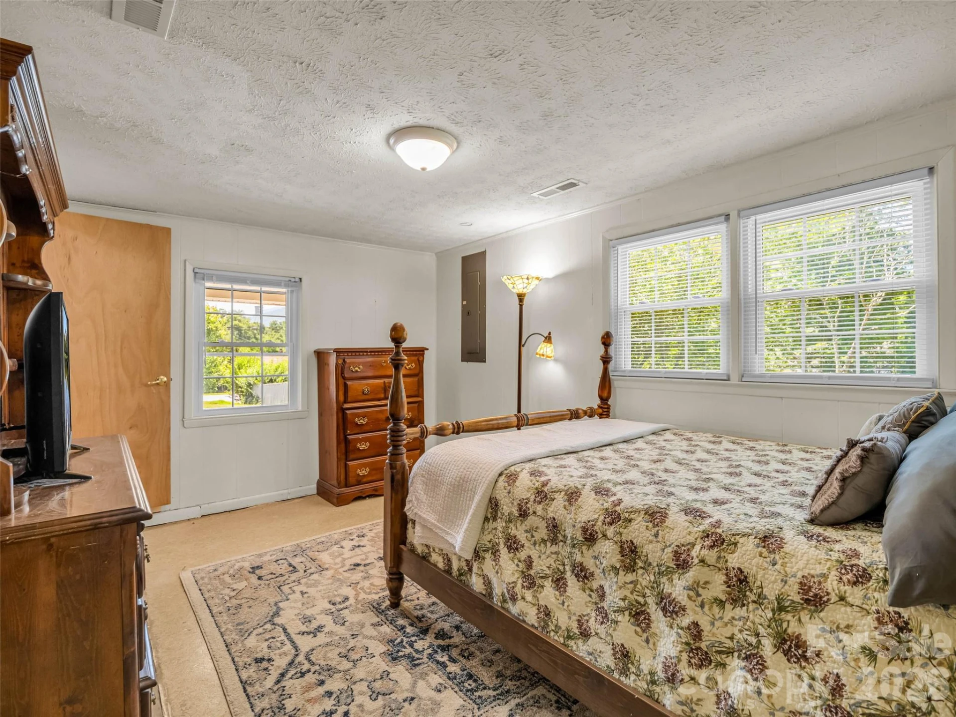 215 Varden Place - Photo 26