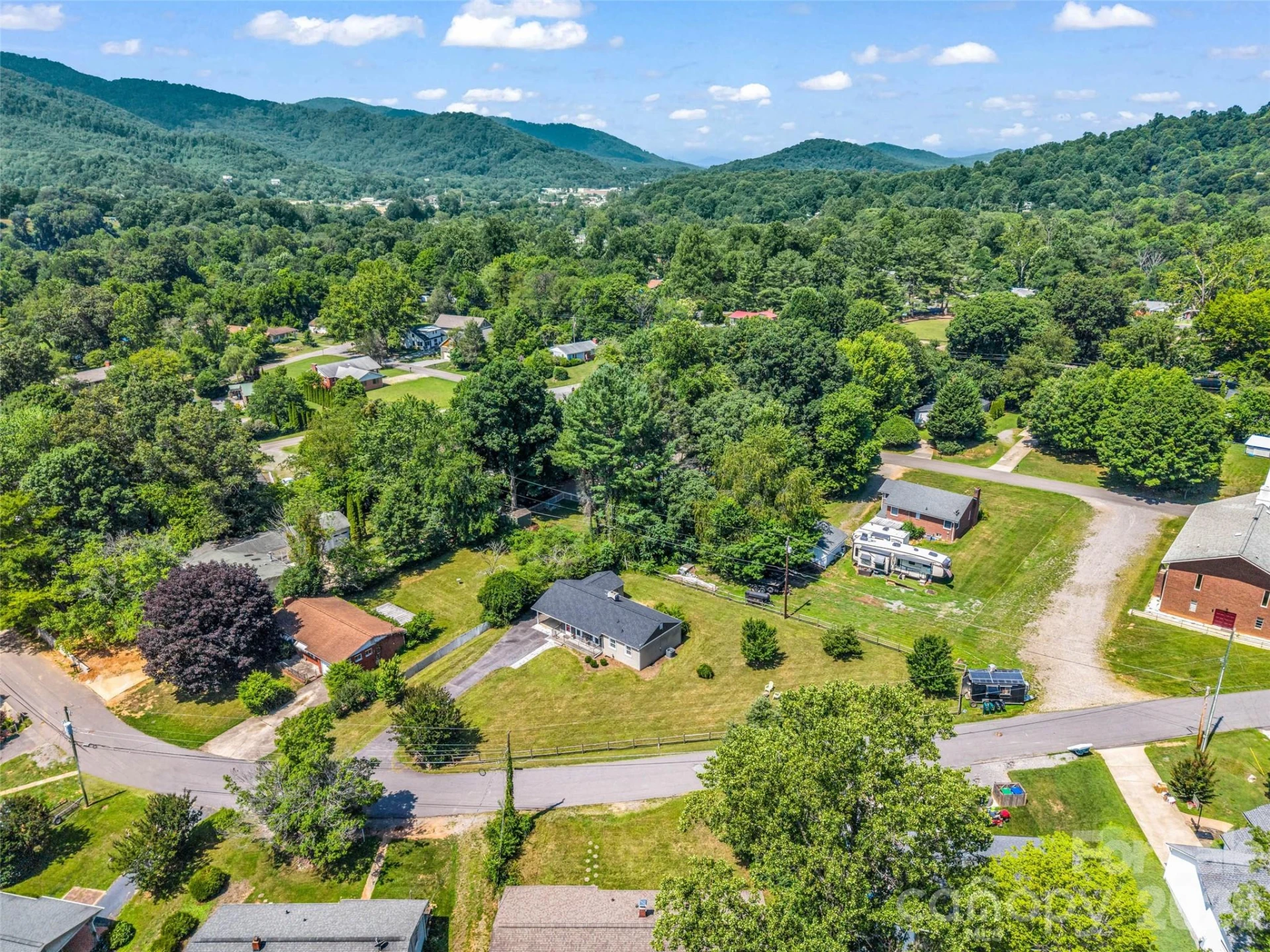 215 Varden Place - Photo 39