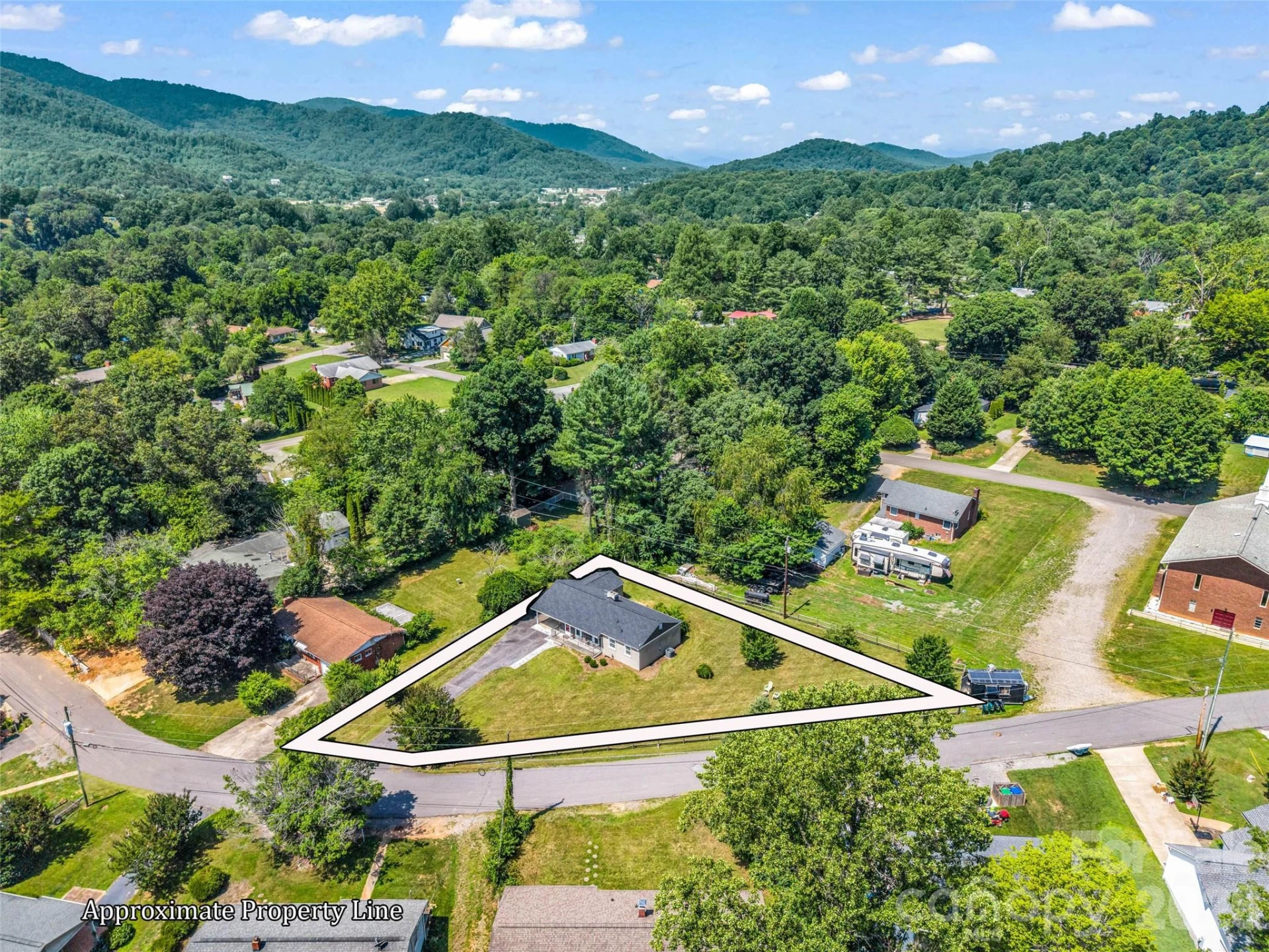 215 Varden Place - Photo 8